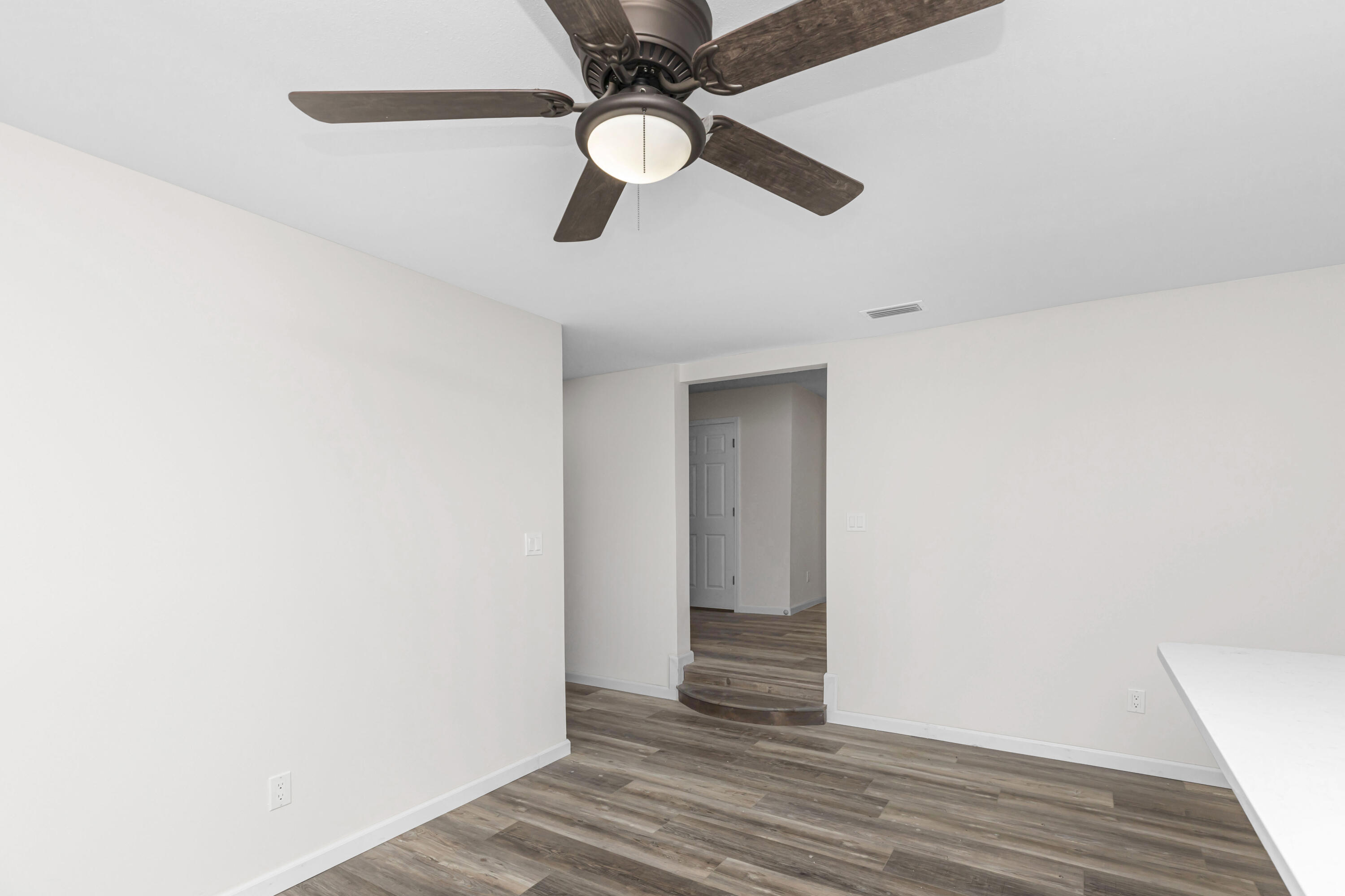 MORRIS ADDN TO CRESTVIEW - Residential