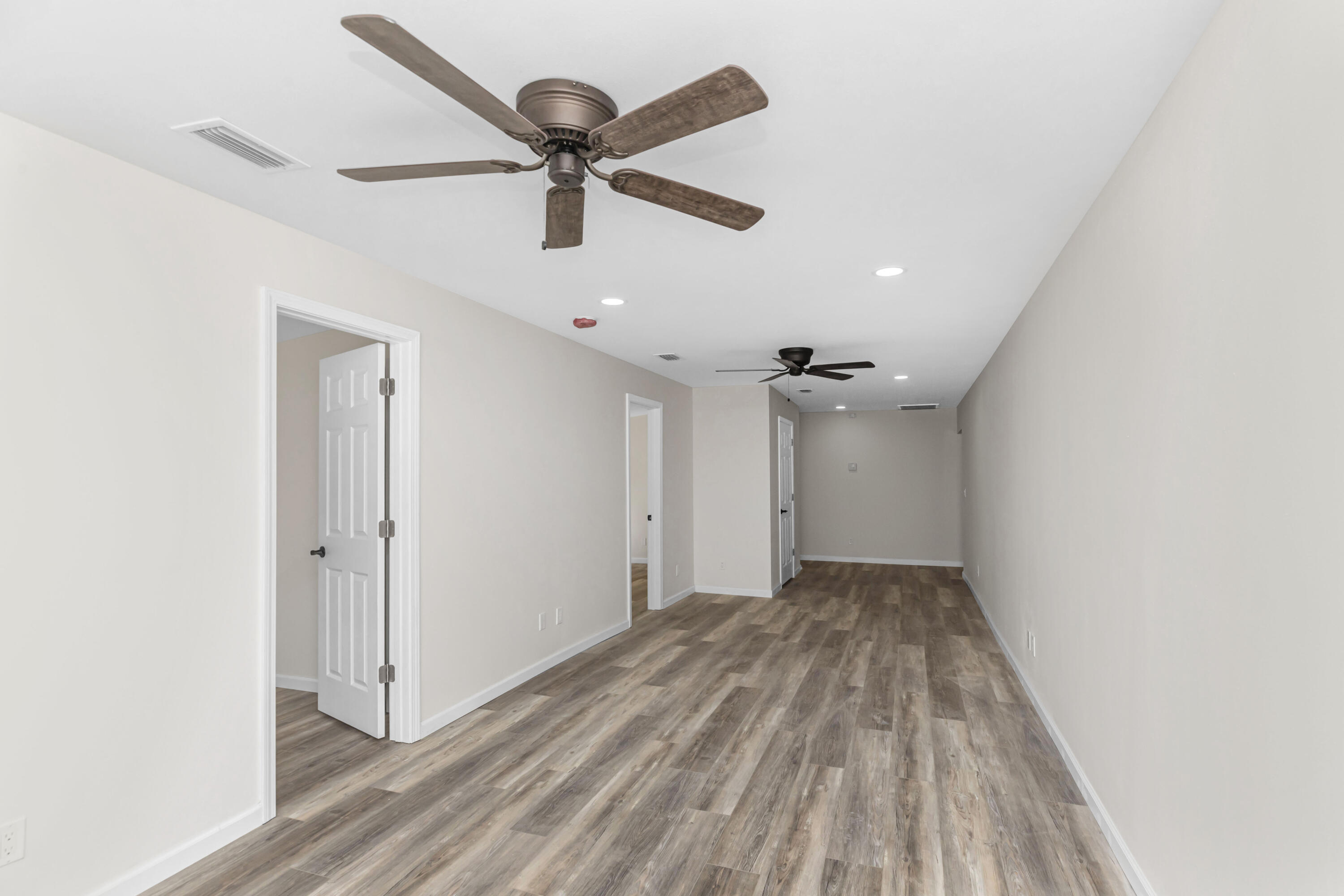 MORRIS ADDN TO CRESTVIEW - Residential