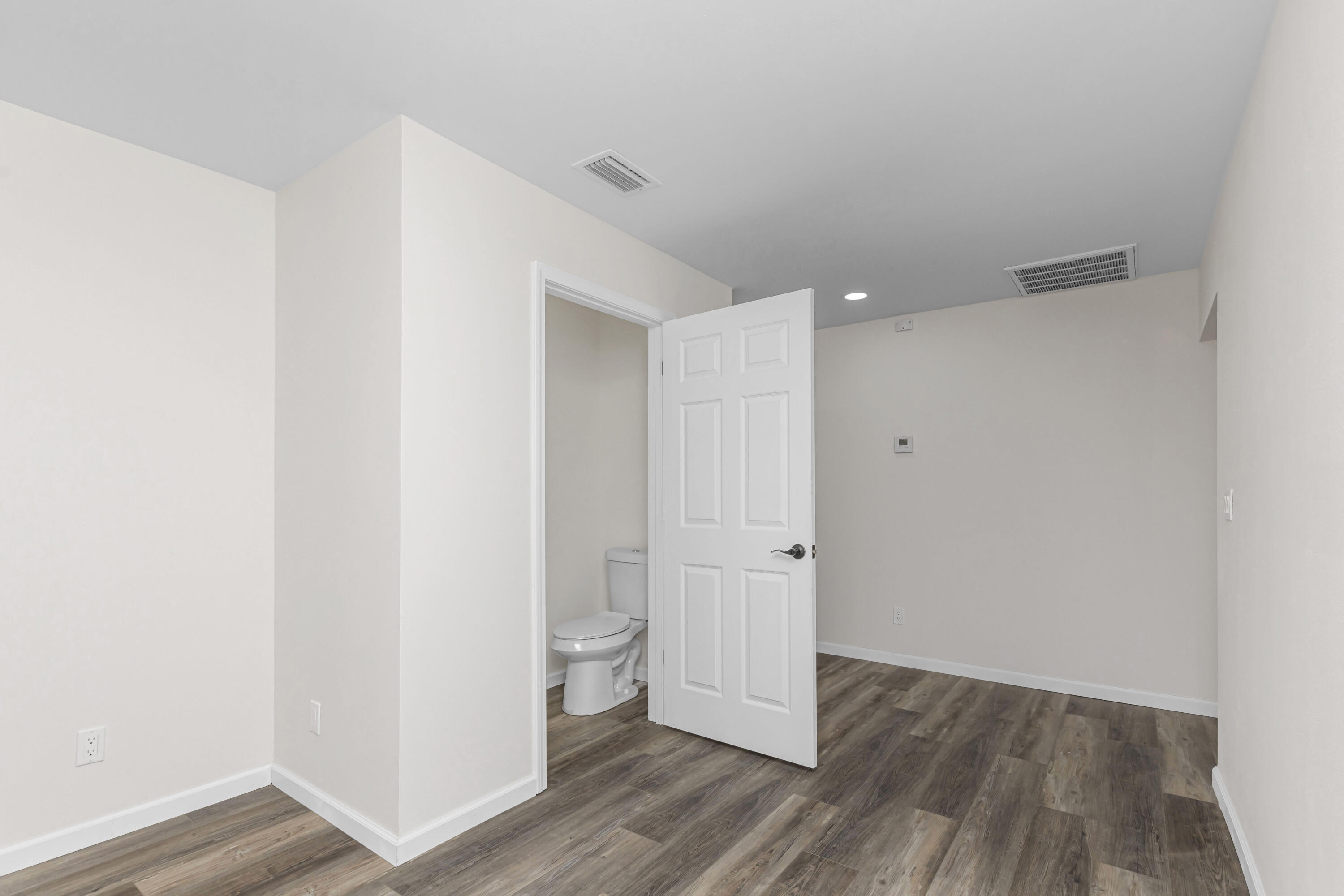 MORRIS ADDN TO CRESTVIEW - Residential