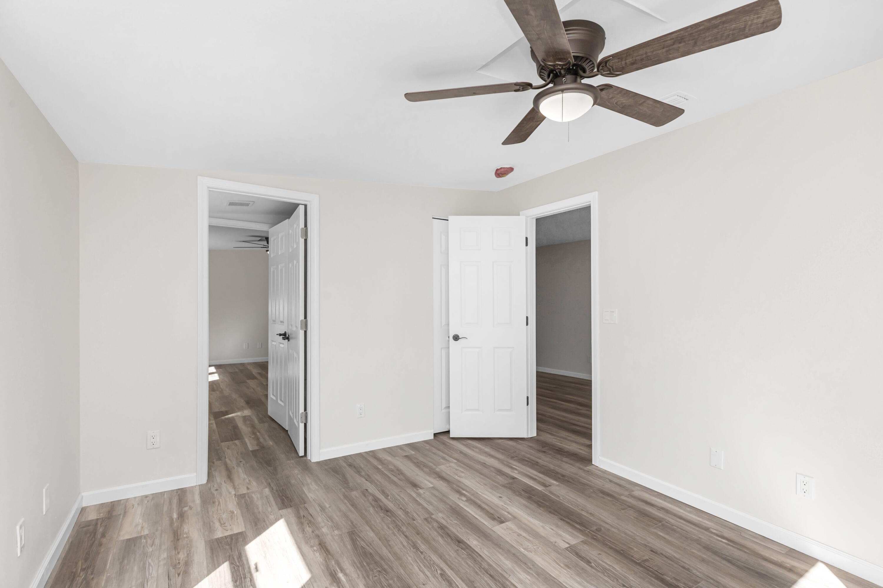 MORRIS ADDN TO CRESTVIEW - Residential