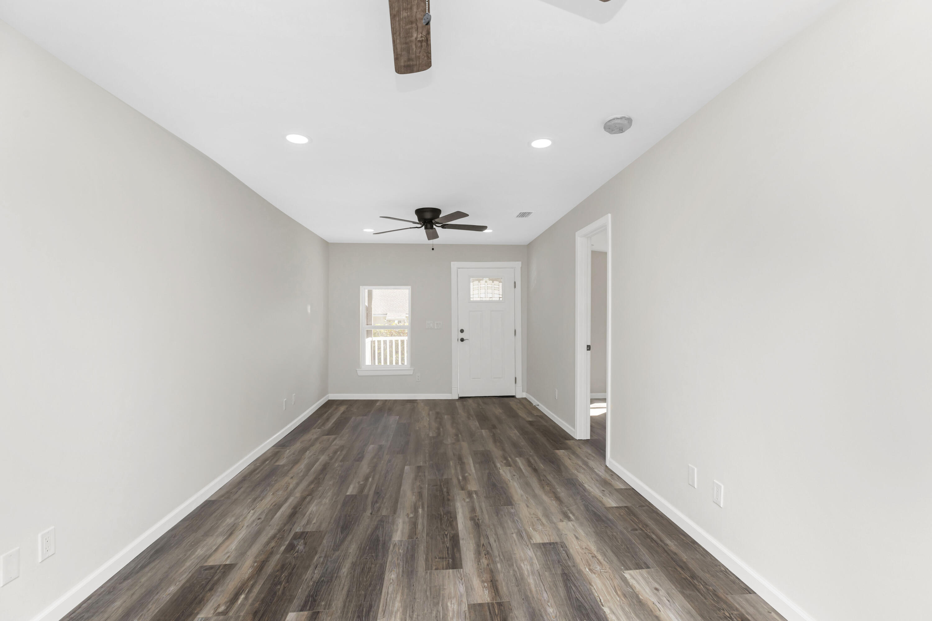 MORRIS ADDN TO CRESTVIEW - Residential