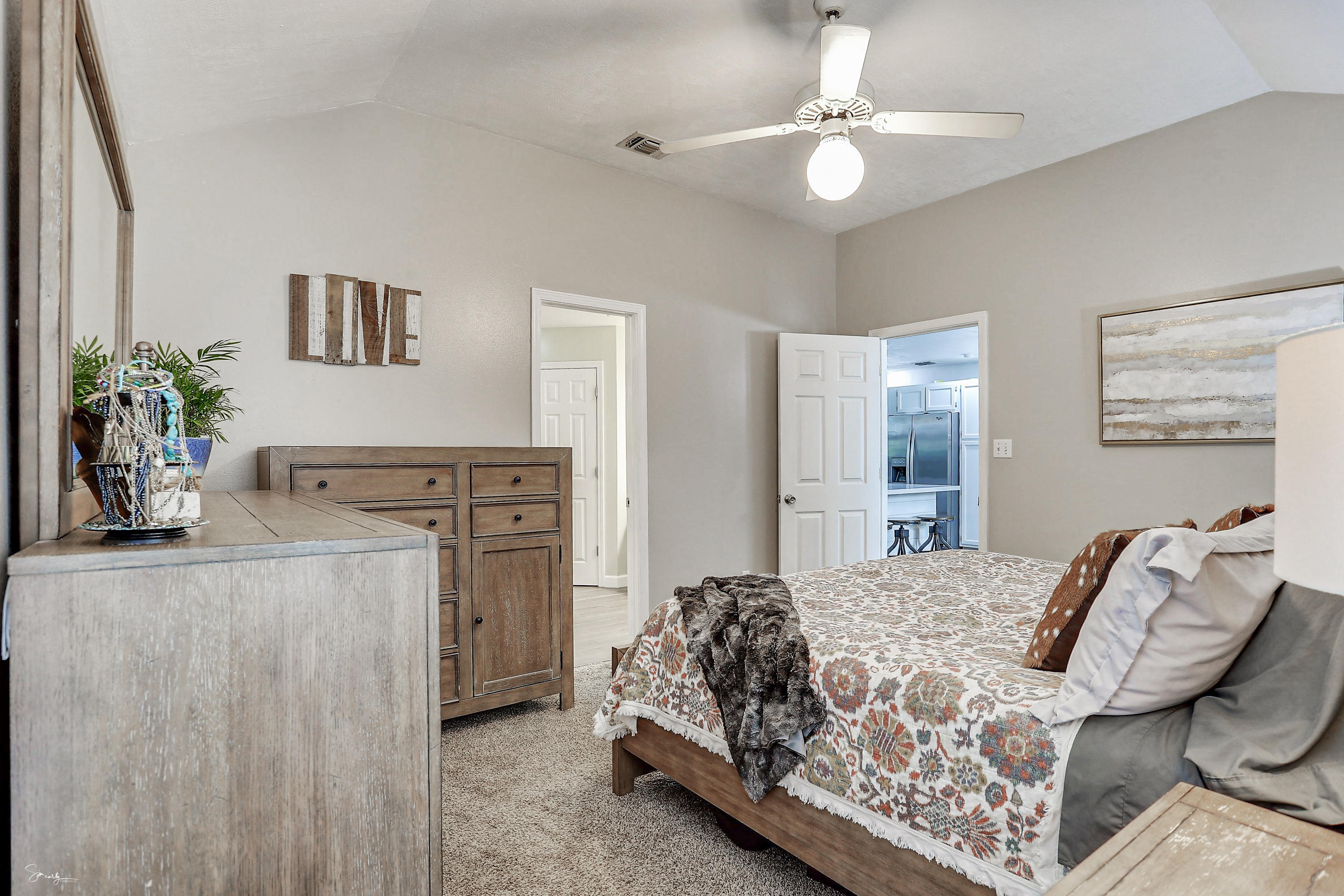 HOLLEY BY THE SEA - Residential