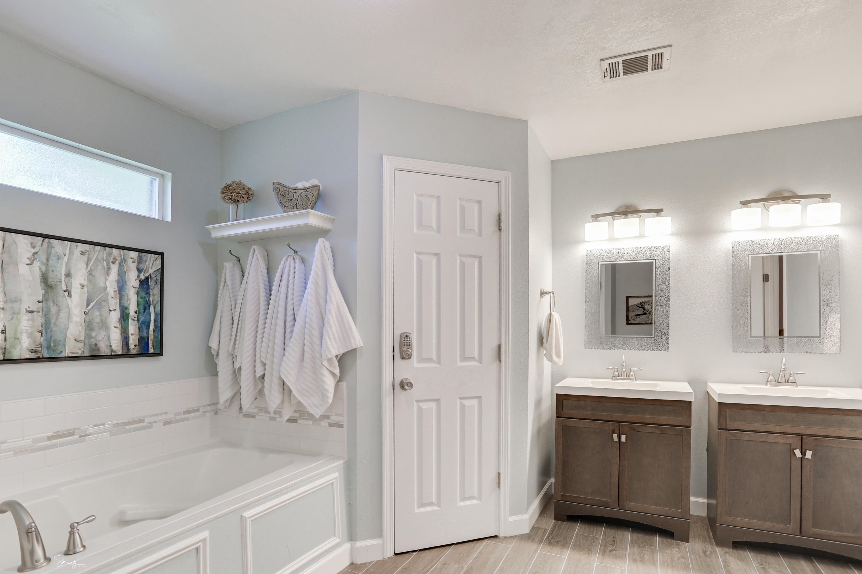 HOLLEY BY THE SEA - Residential