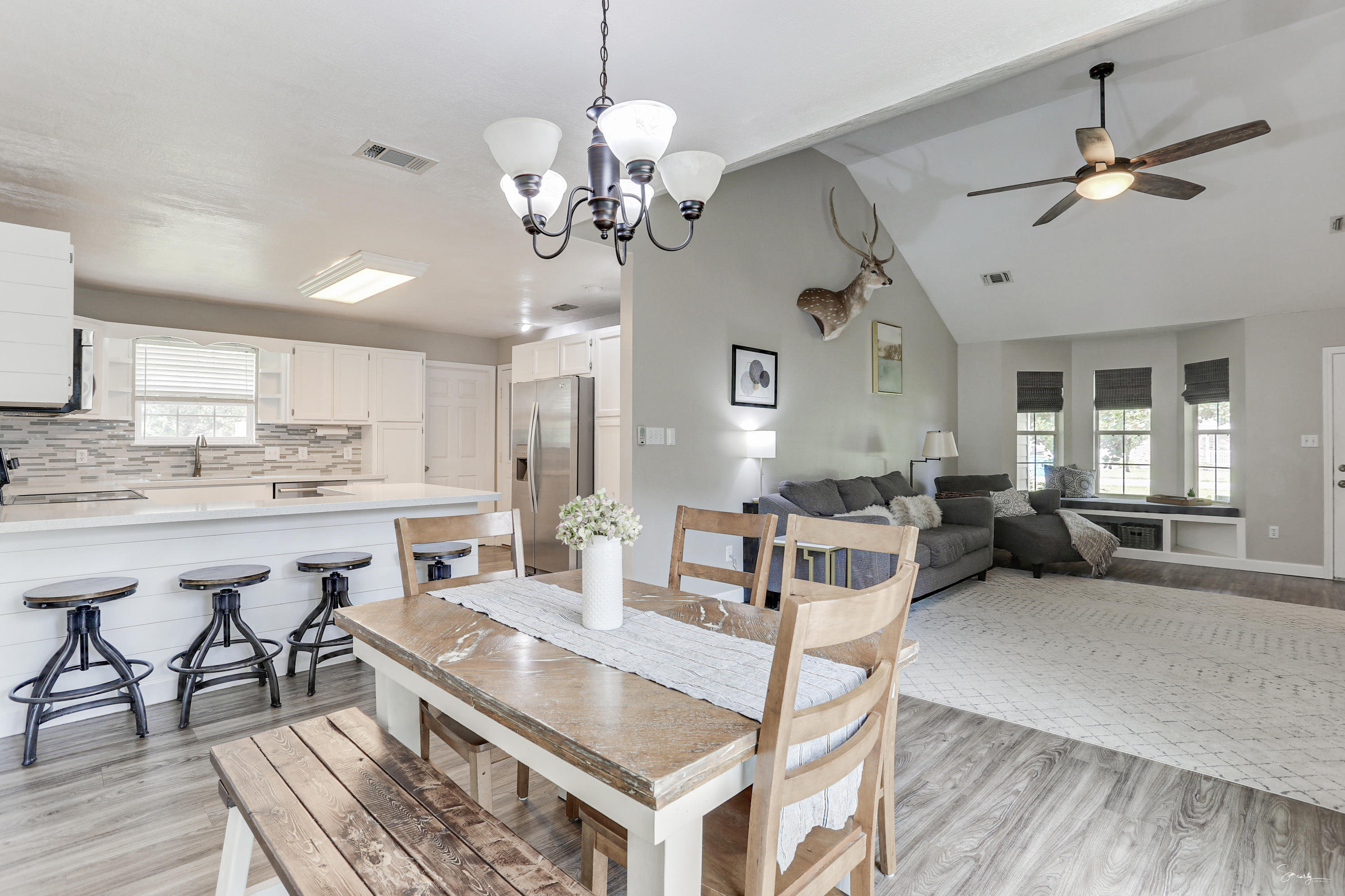 HOLLEY BY THE SEA - Residential