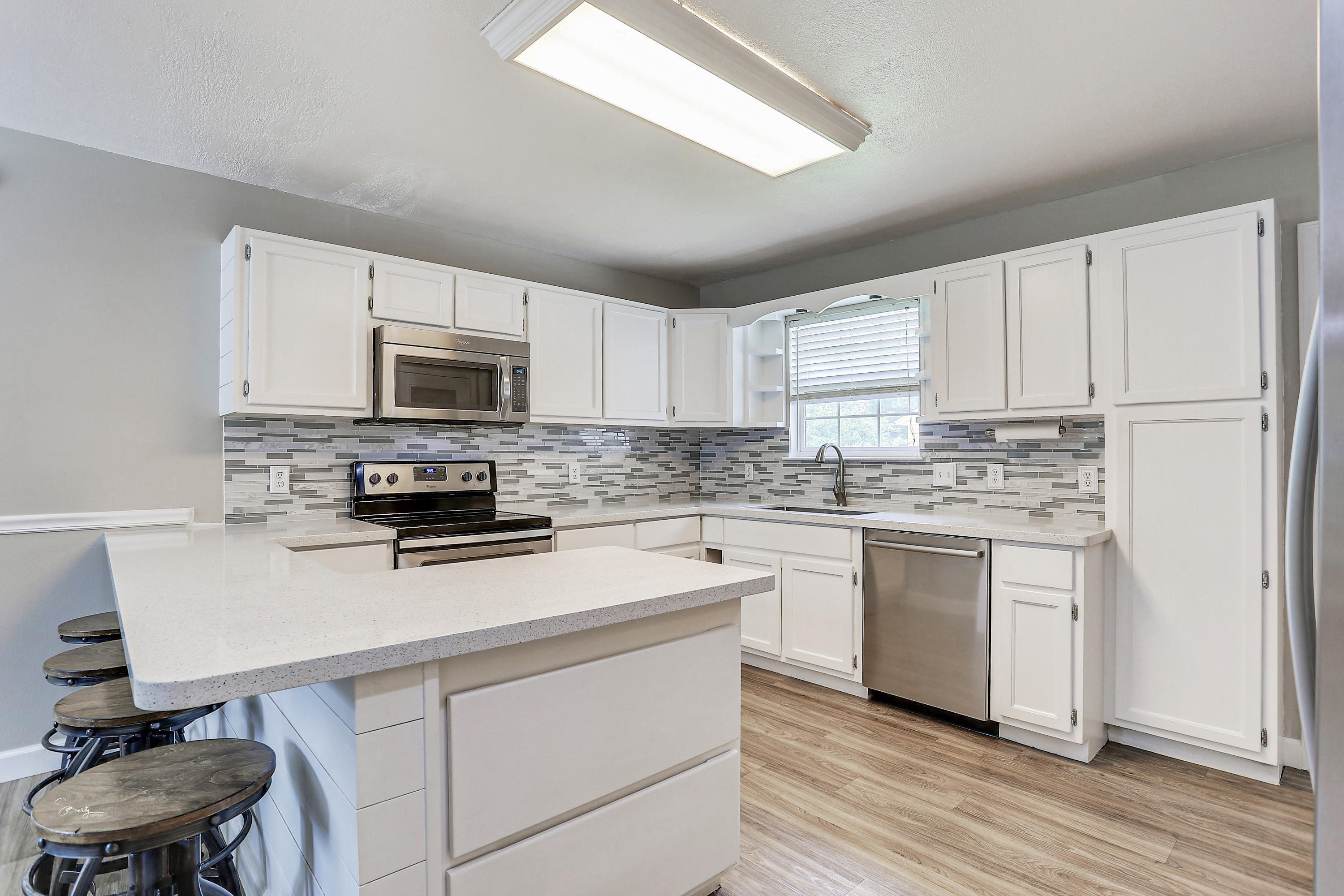 HOLLEY BY THE SEA - Residential