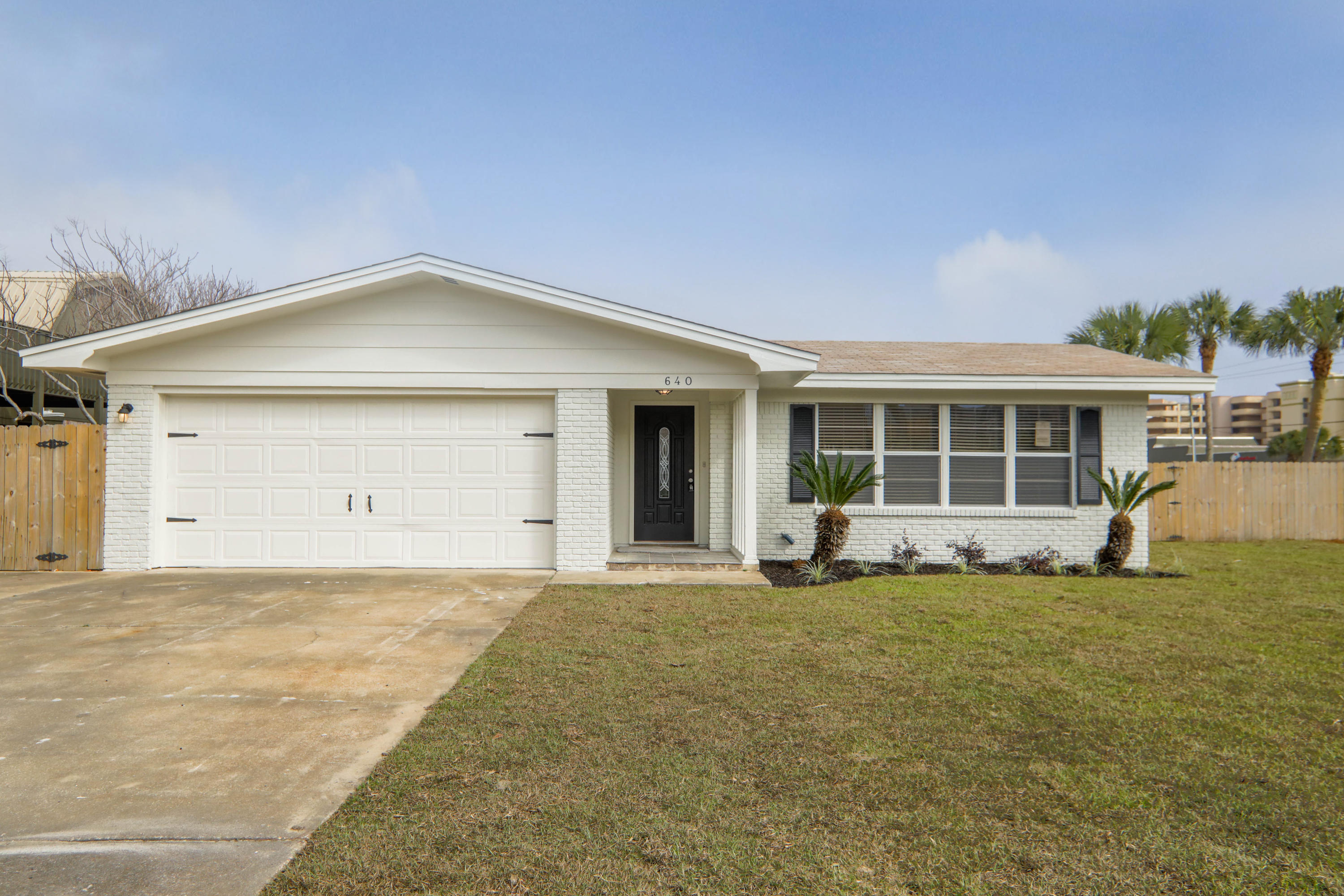 SANTA ROSA ISLAND - Residential