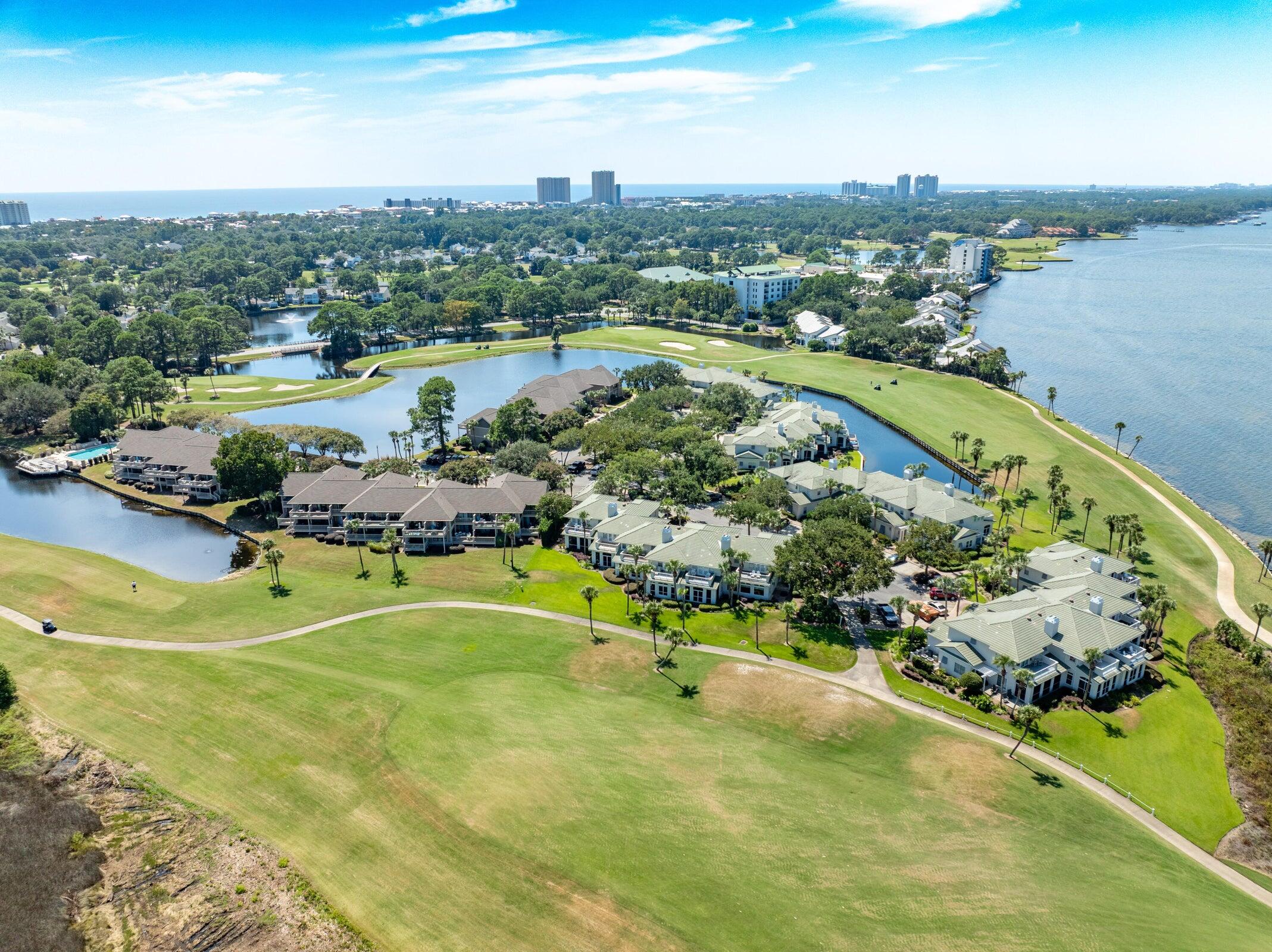 Harbour Pointe Condo - Residential