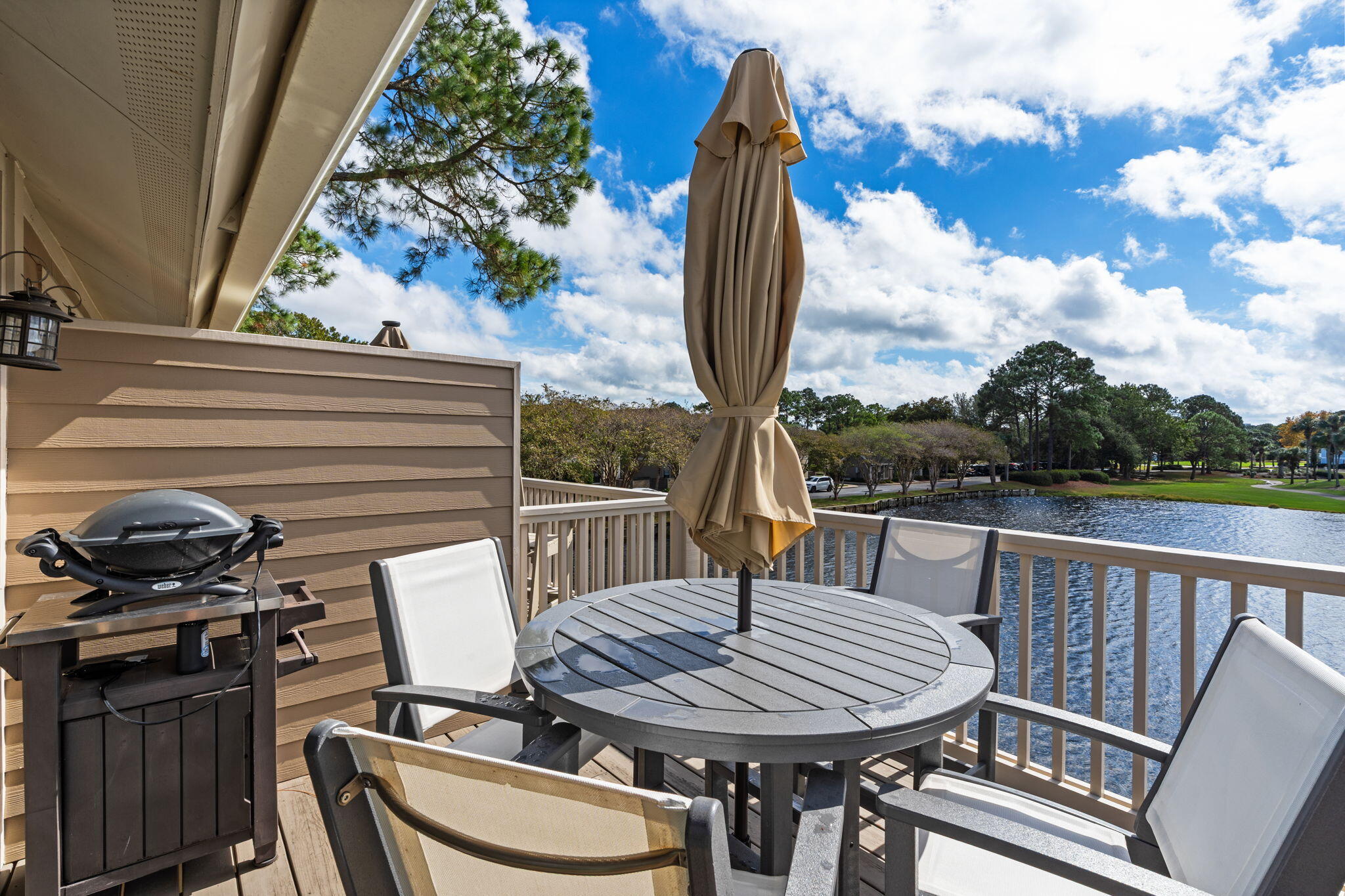 Harbour Pointe Condo - Residential