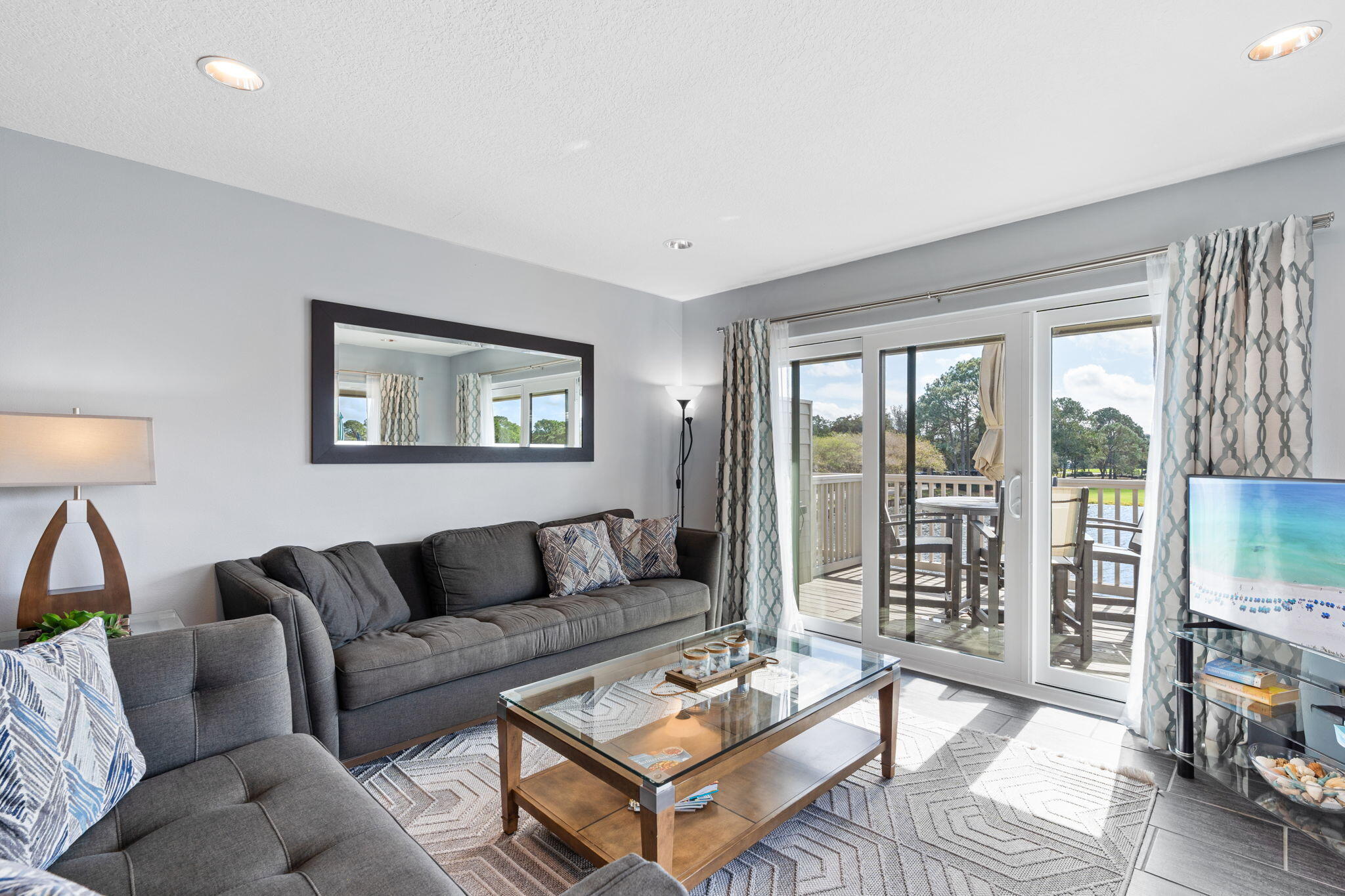 Harbour Pointe Condo - Residential