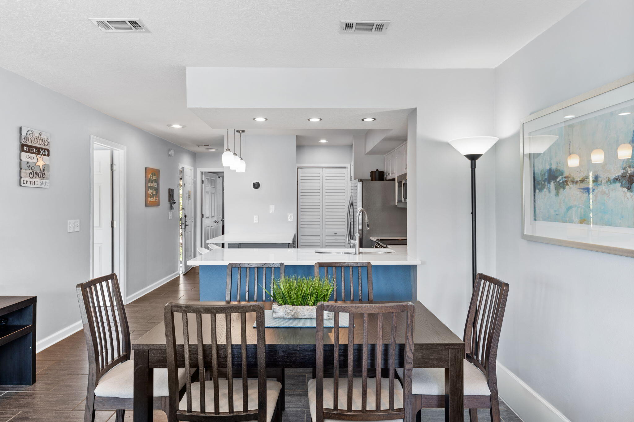 Harbour Pointe Condo - Residential