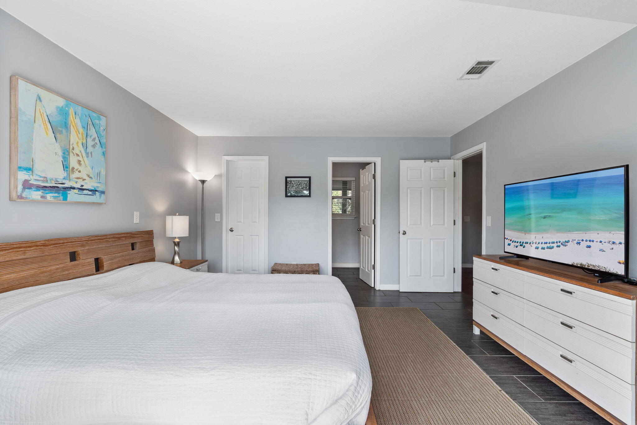 Harbour Pointe Condo - Residential