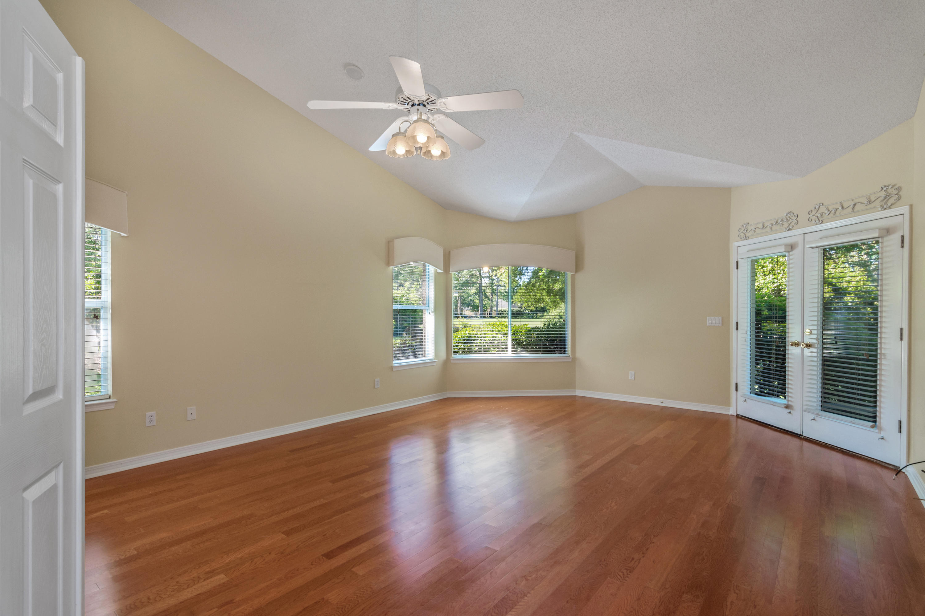 SOUTHWIND PH 4 - Residential