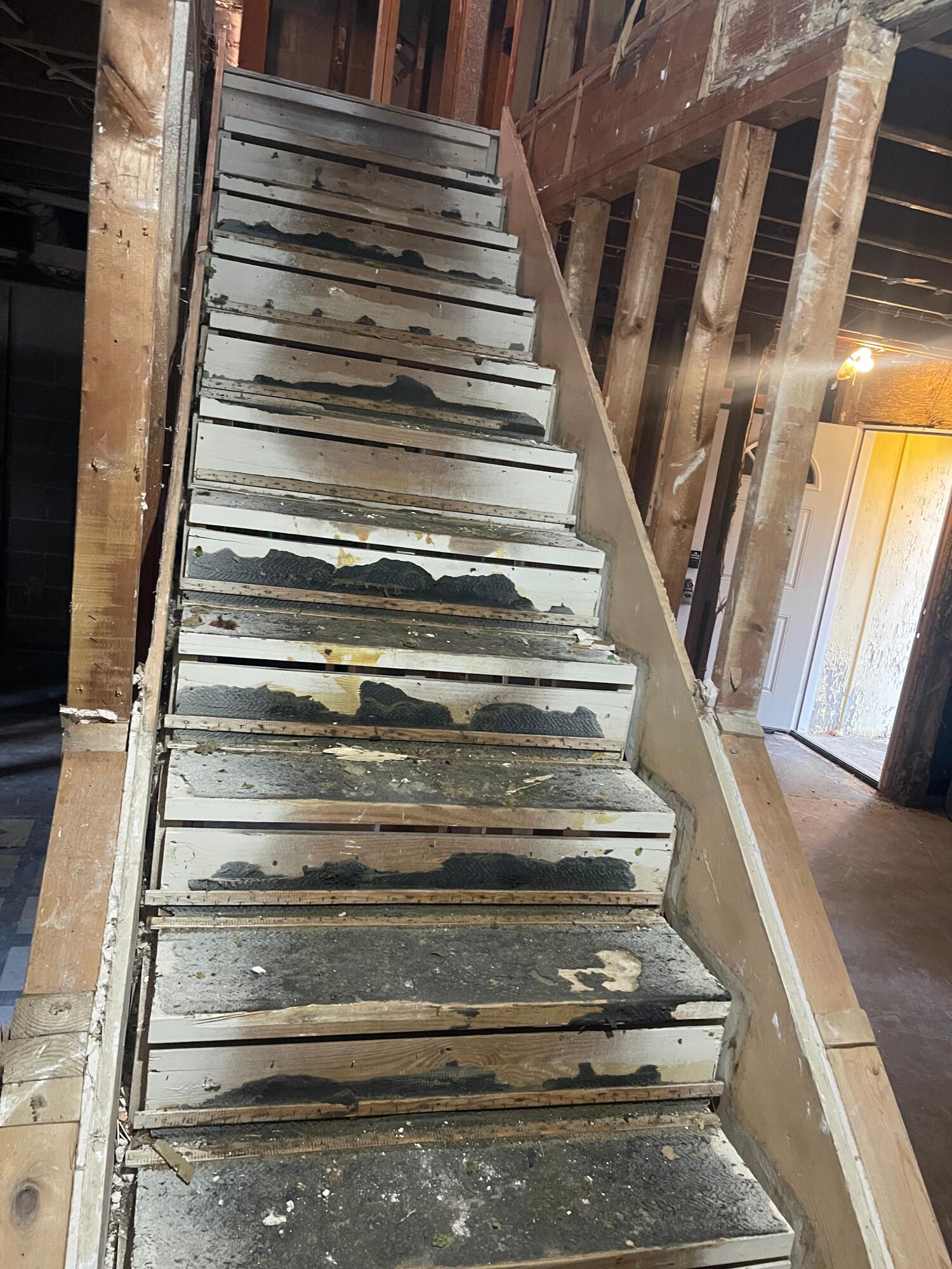 VALENCIA ARMS - Residential