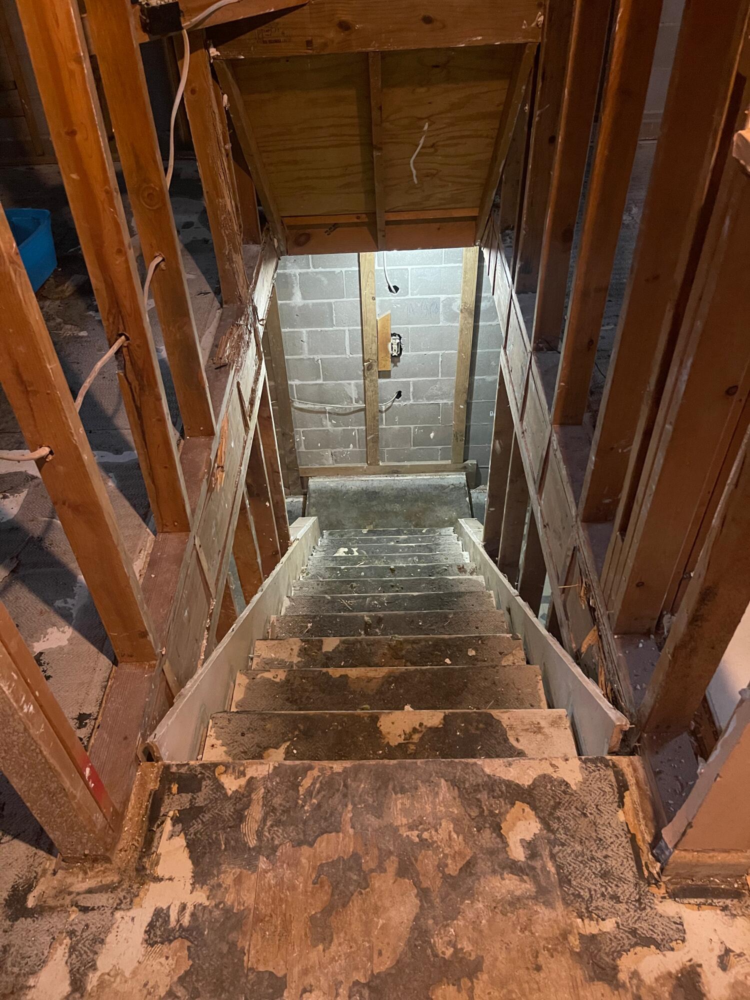 VALENCIA ARMS - Residential