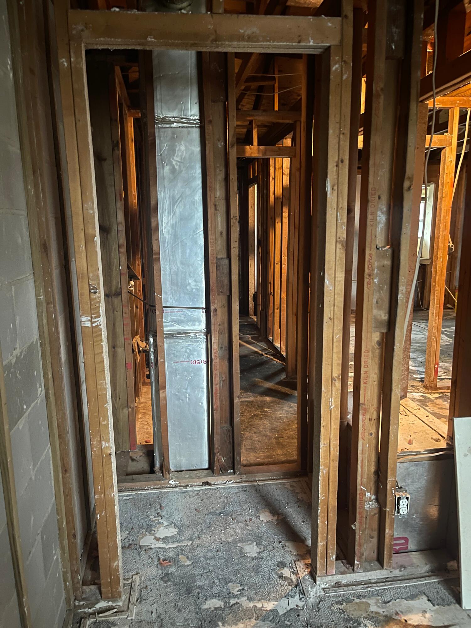 VALENCIA ARMS - Residential