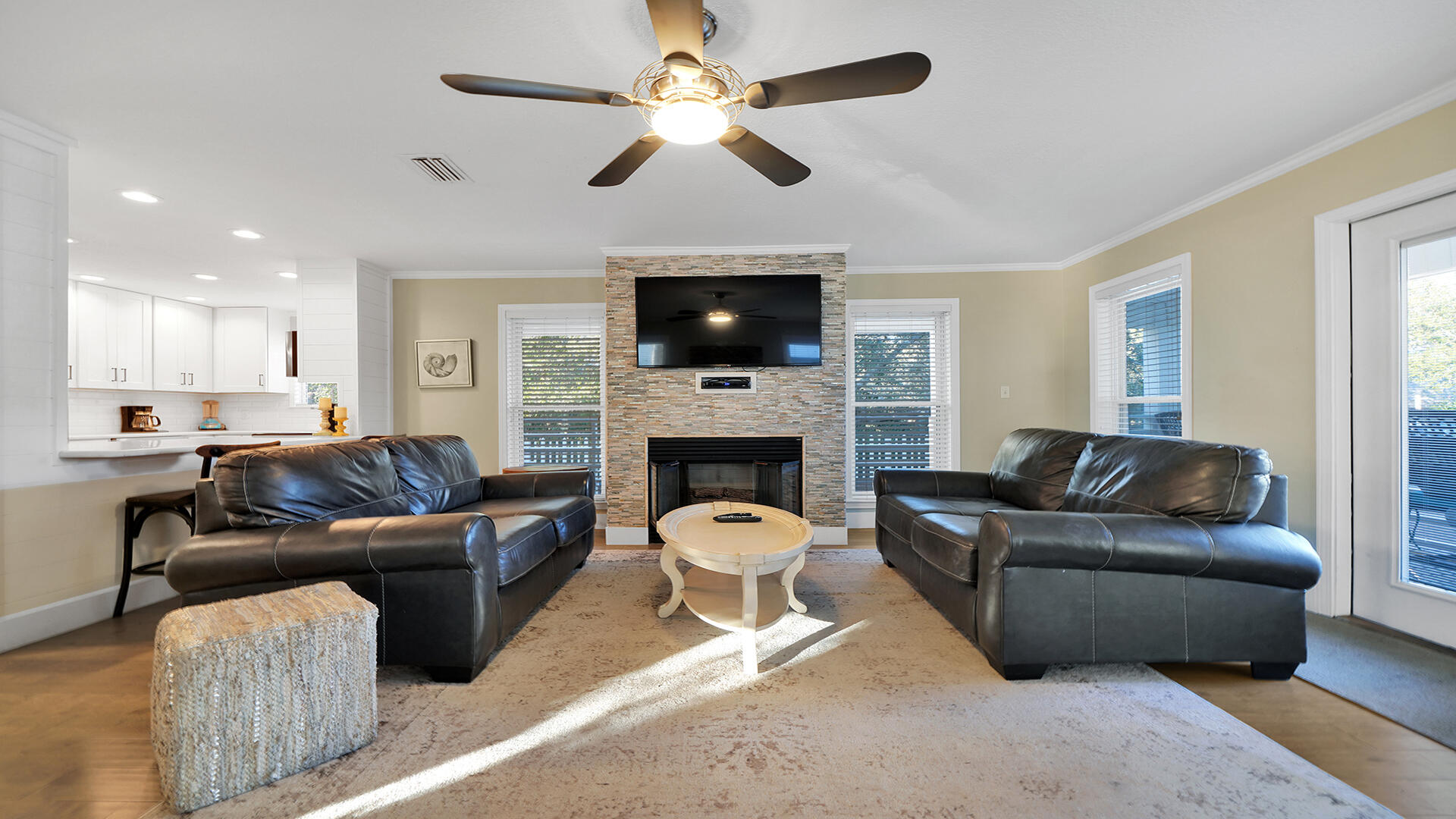 KOKOMO KOVE - Residential