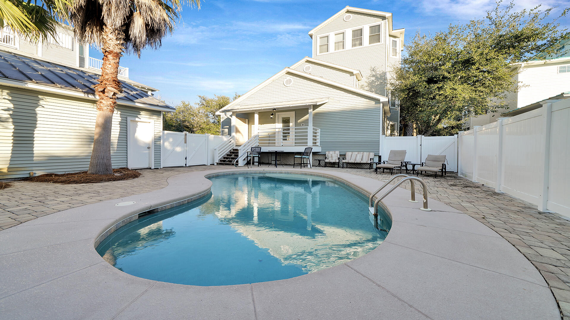 KOKOMO KOVE - Residential