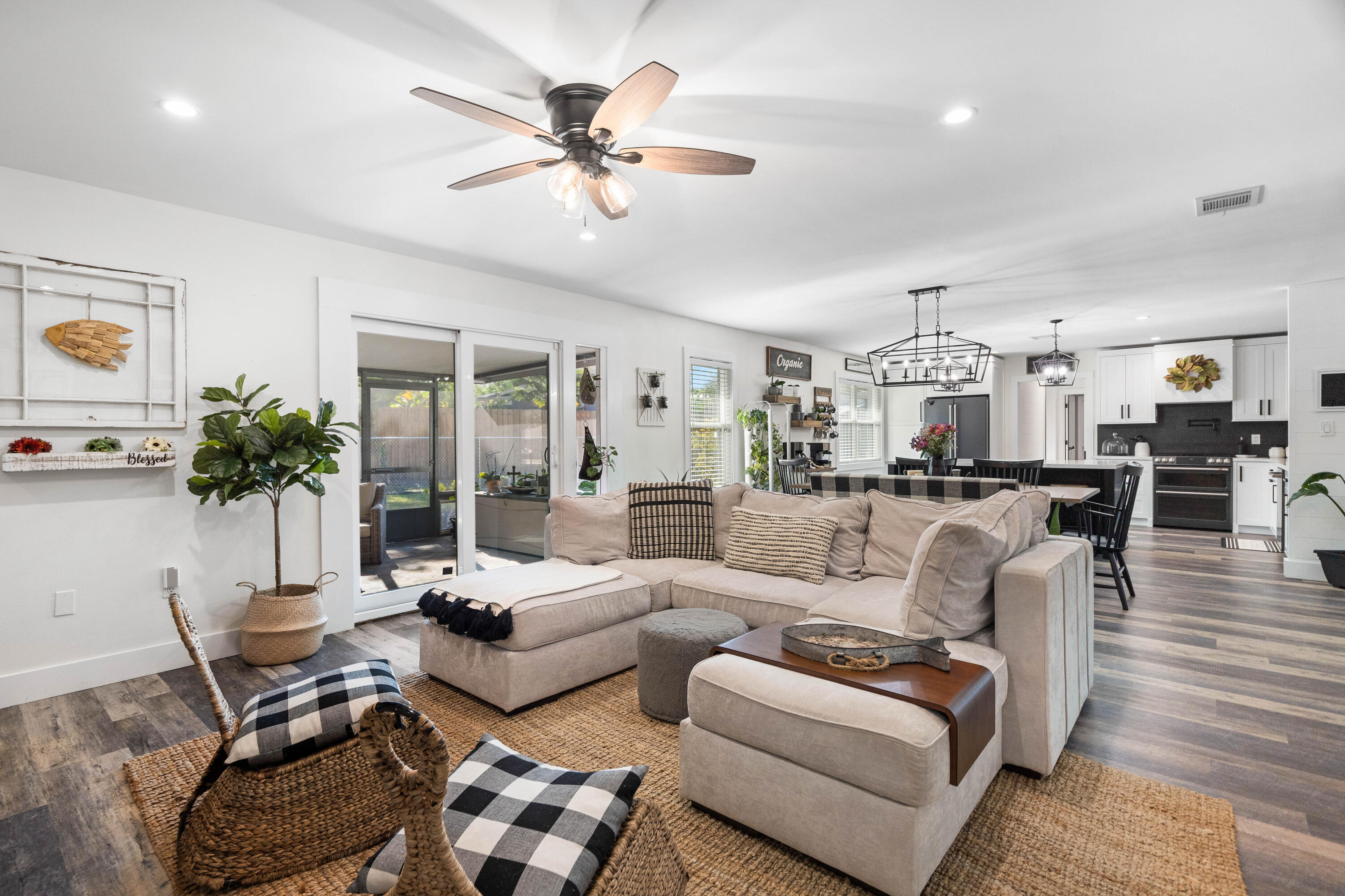 EASTWOOD 7TH ADDN - Residential