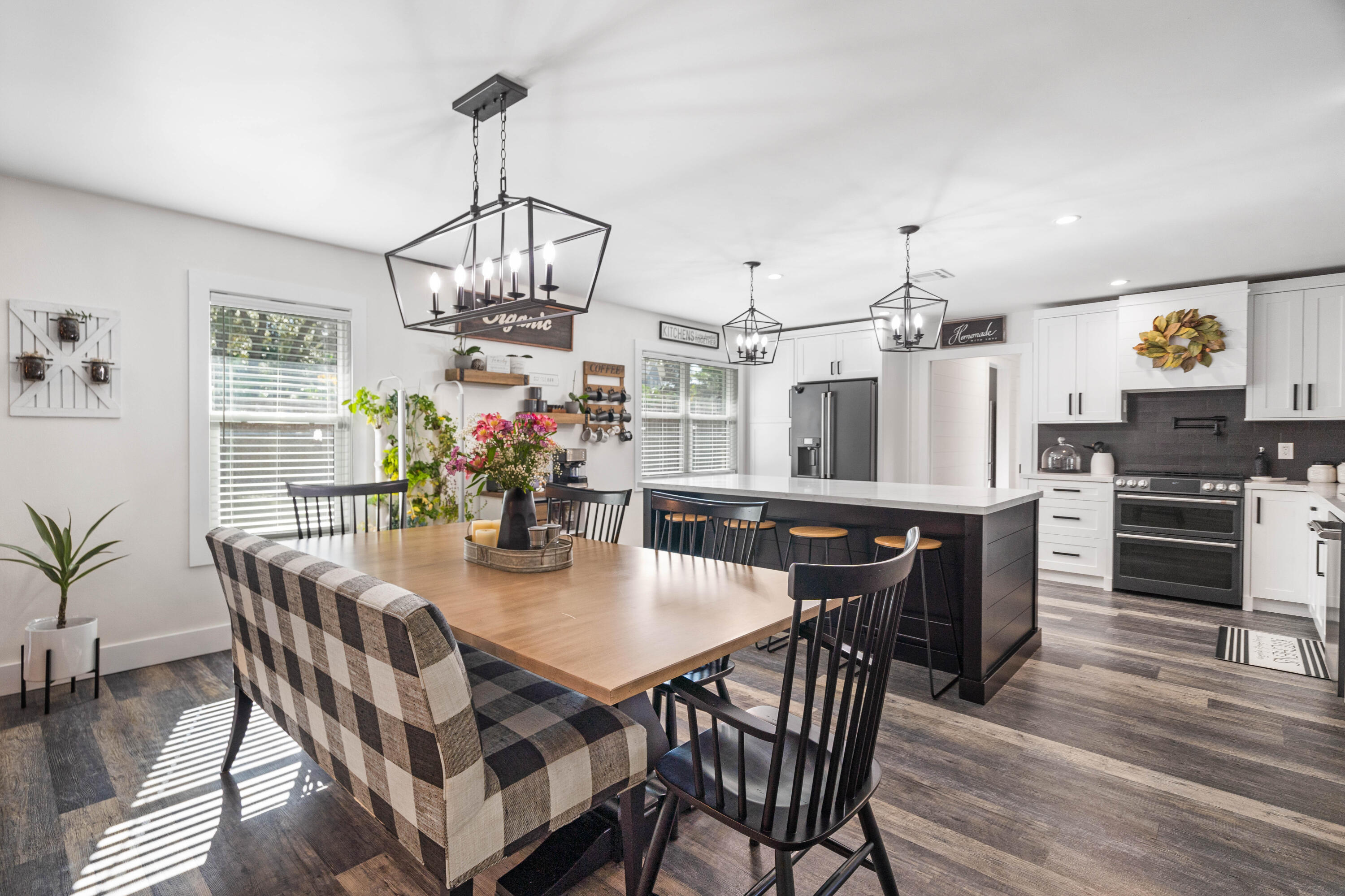 EASTWOOD 7TH ADDN - Residential