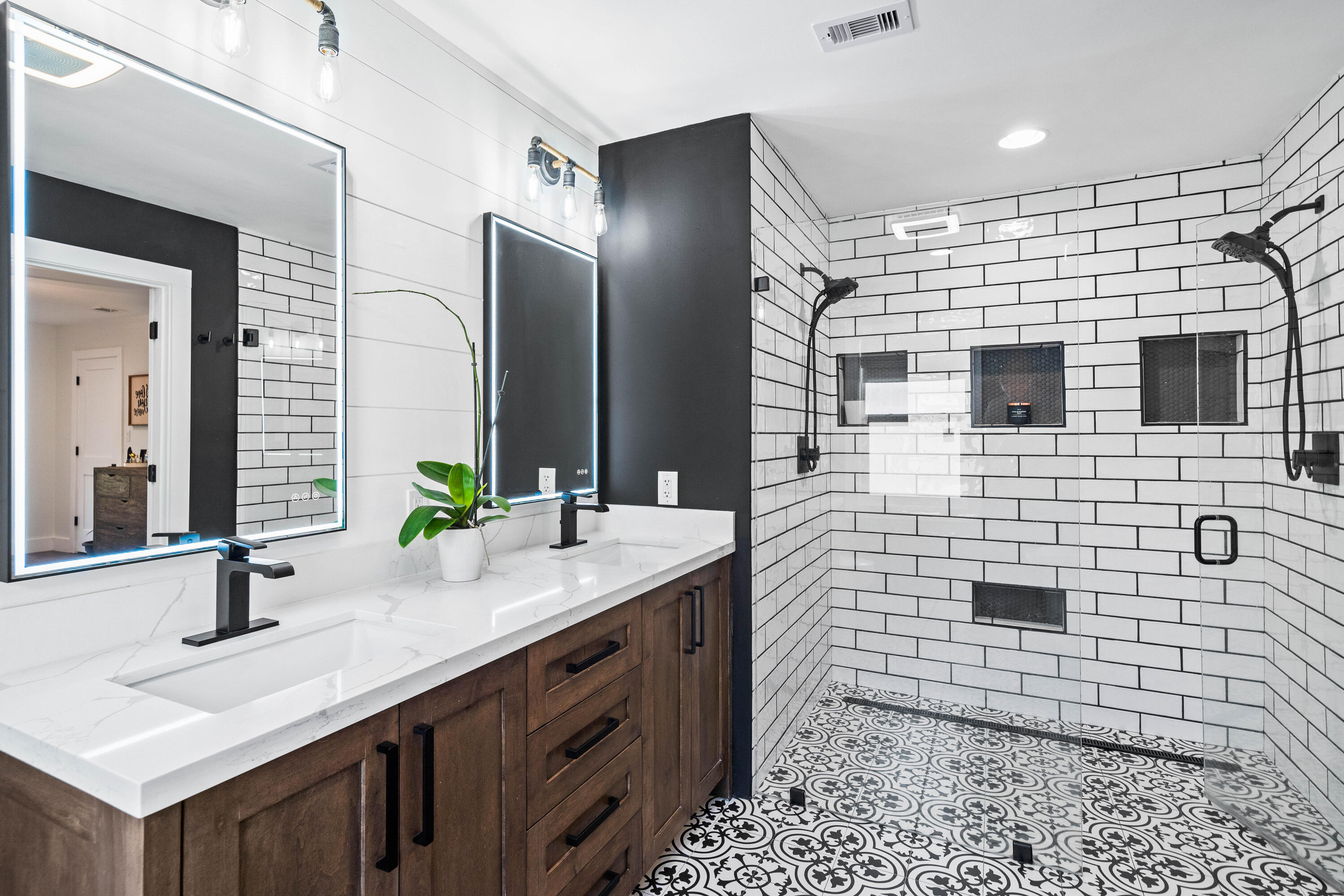 EASTWOOD 7TH ADDN - Residential