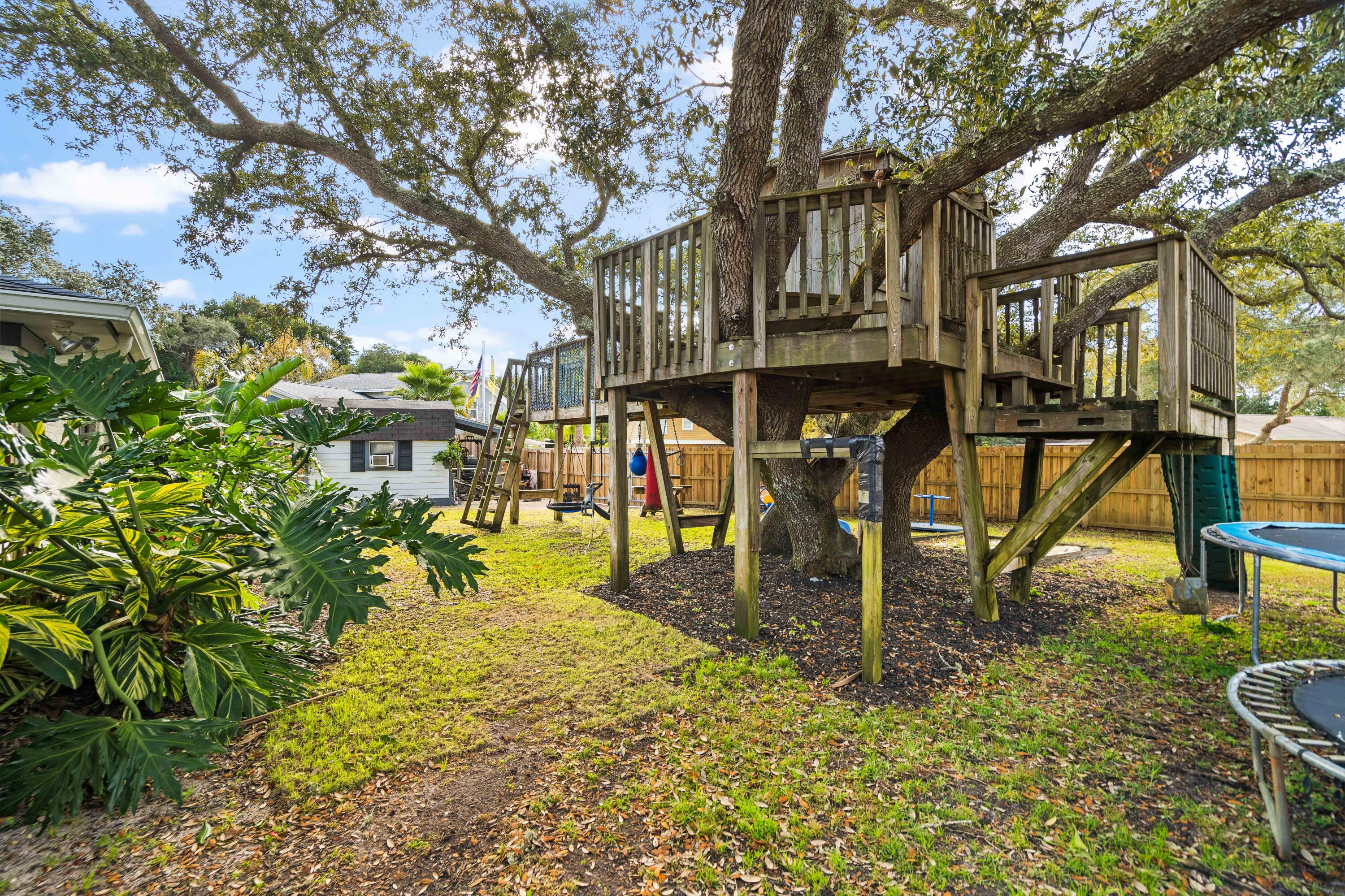 EASTWOOD 7TH ADDN - Residential