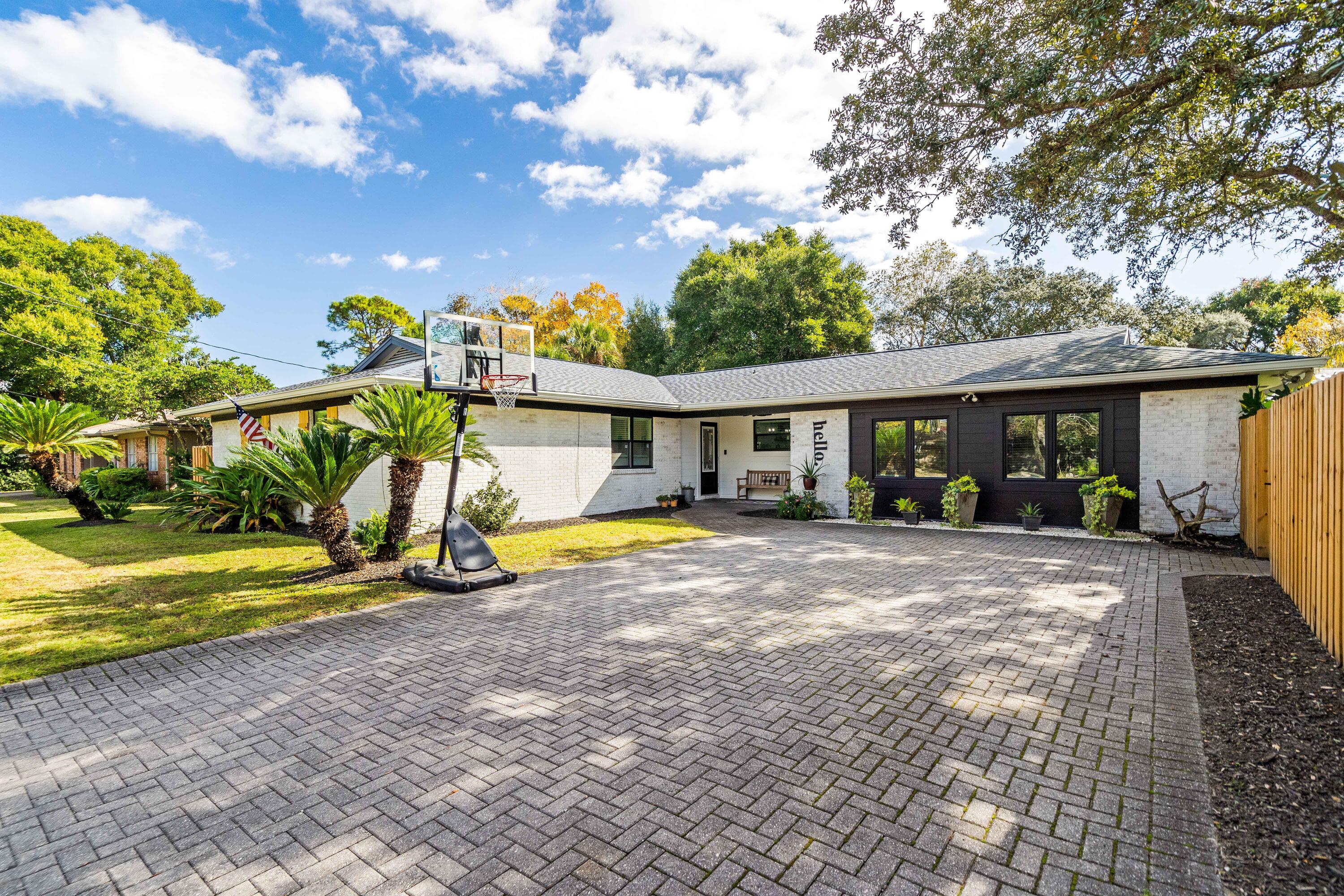 EASTWOOD 7TH ADDN - Residential