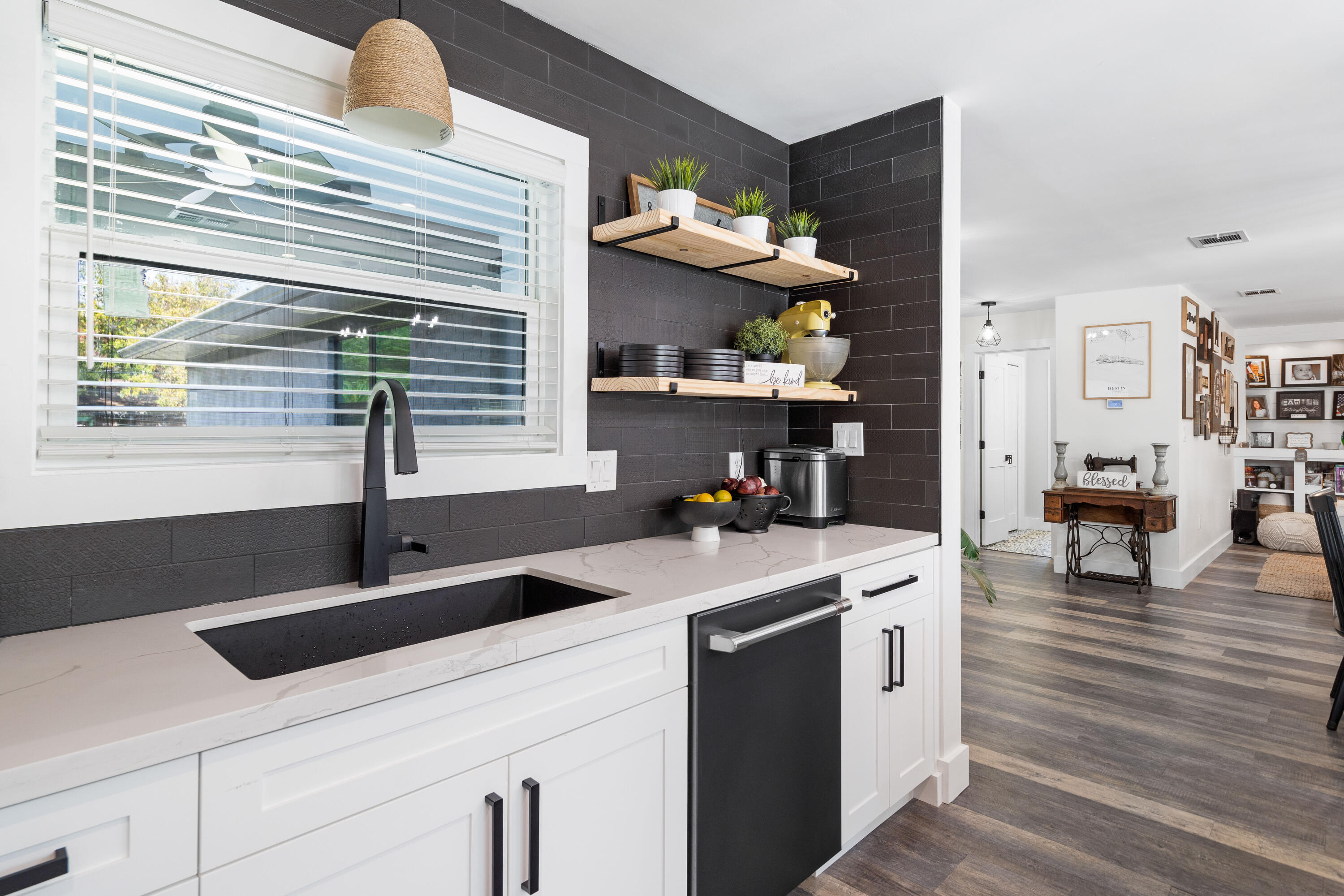 EASTWOOD 7TH ADDN - Residential