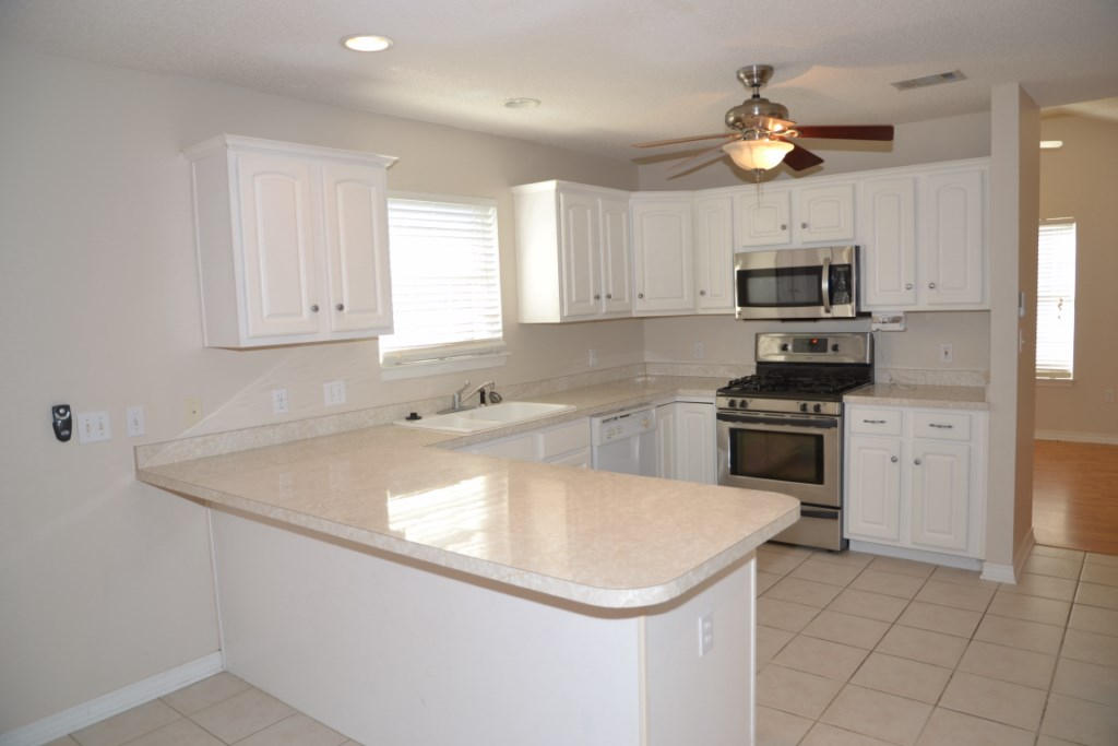 WHITROCK VILLAGE S/D - Residential