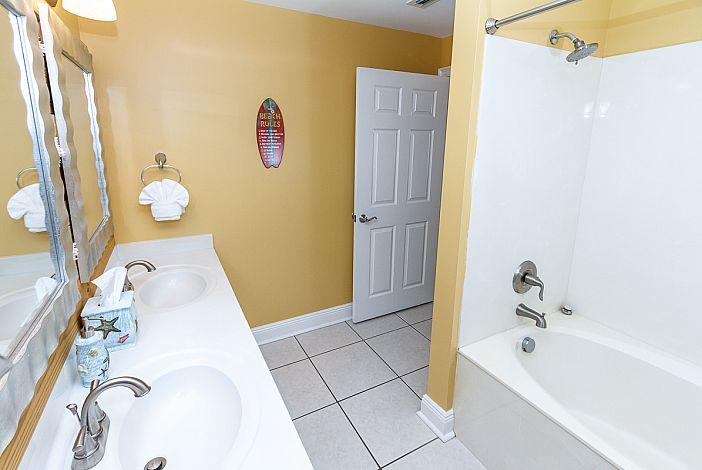 SUMMER PLACE - Residential