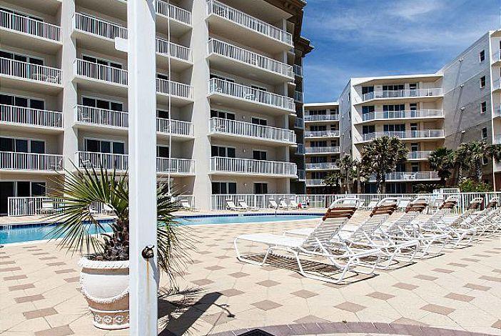 SUMMER PLACE - Residential