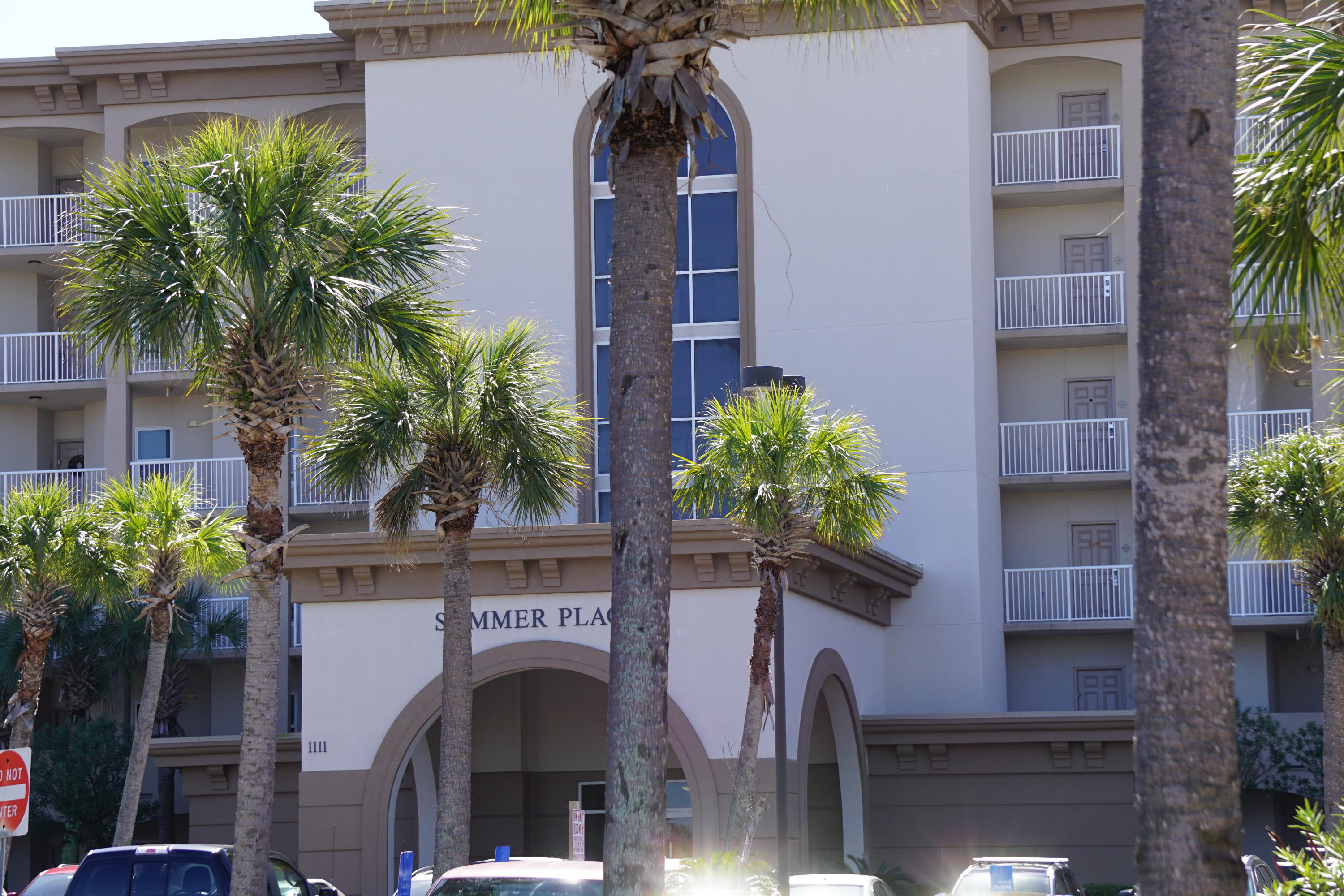 SUMMER PLACE - Residential