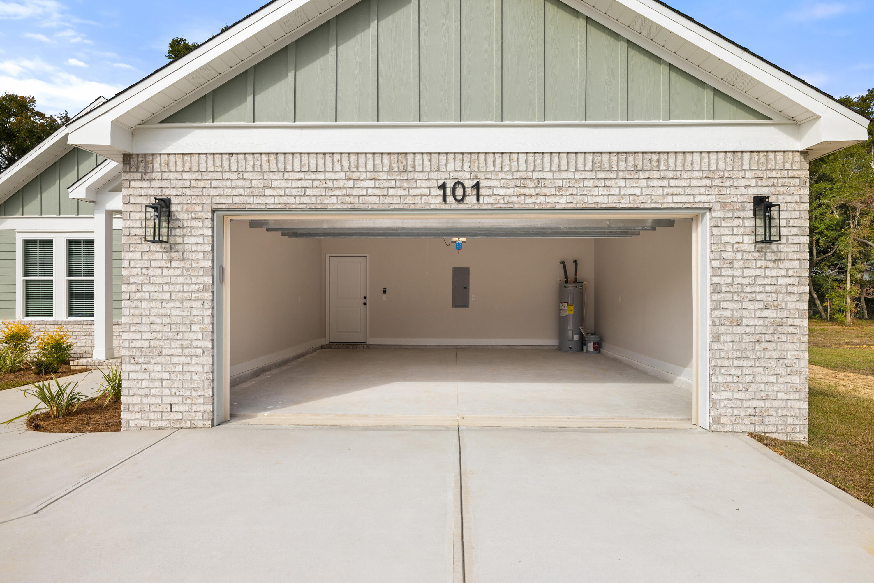 Cherokee S/D - Residential Lease