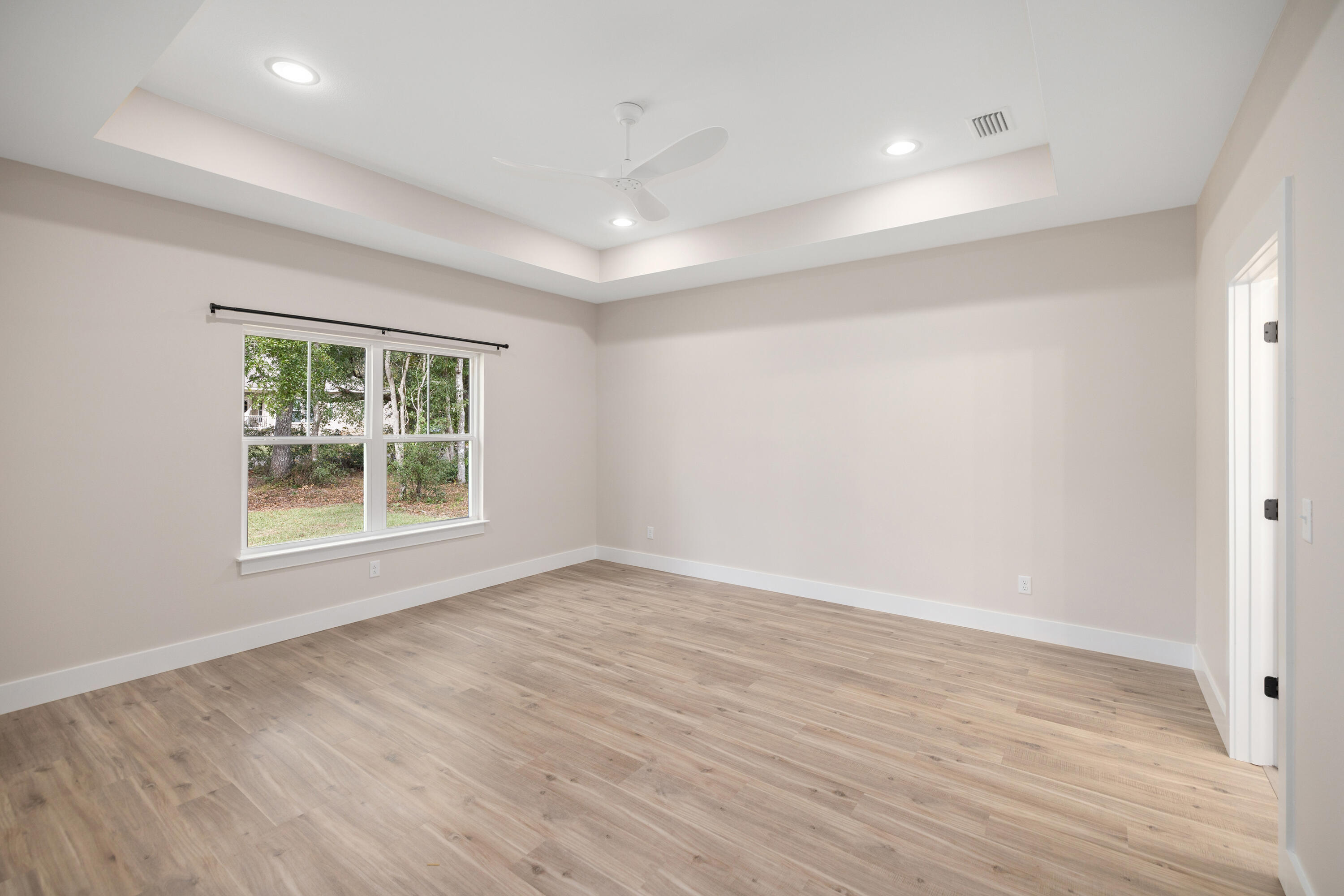 Cherokee S/D - Residential Lease