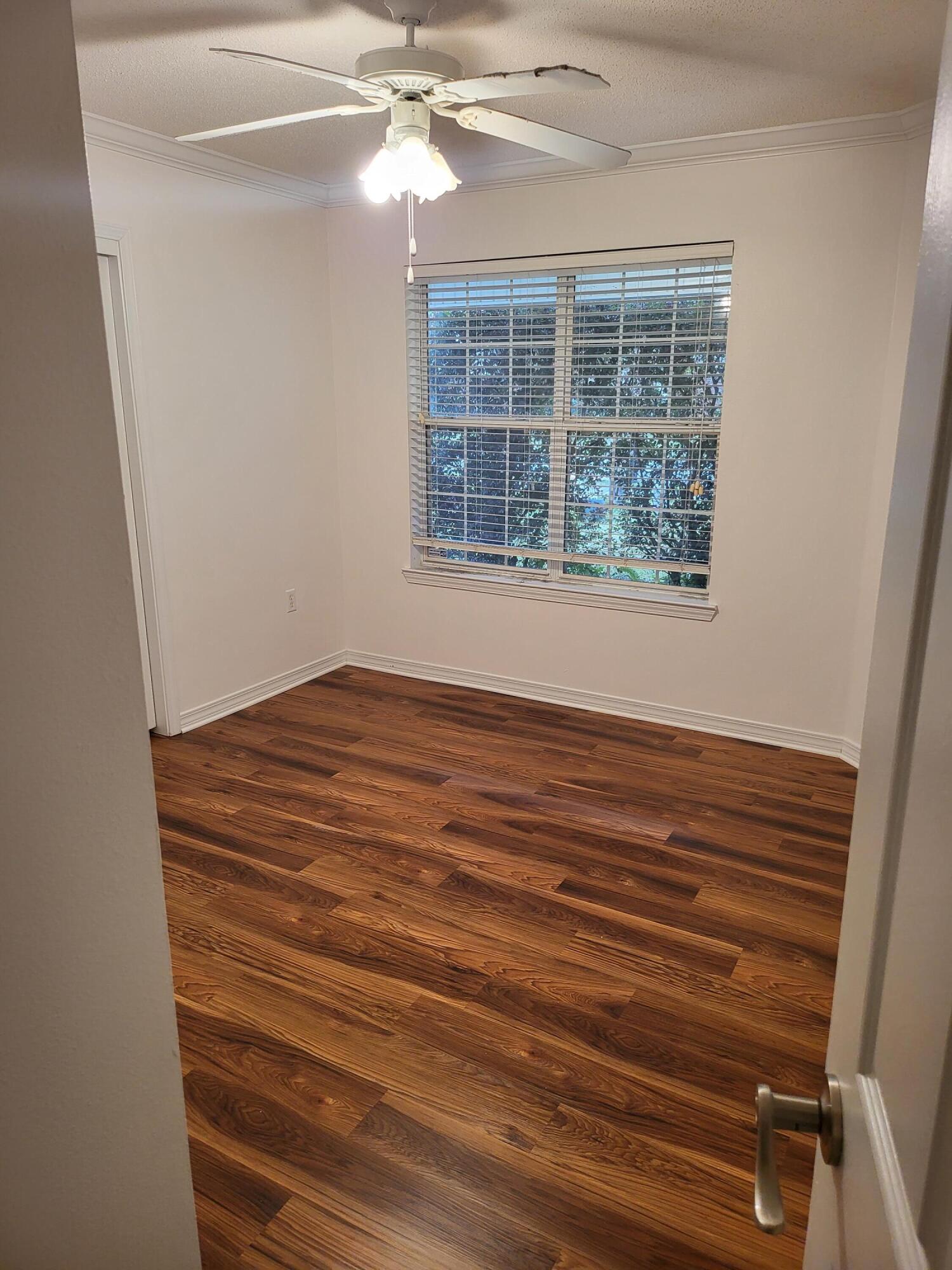 EMERALD VILLAGE S/D - Residential Lease