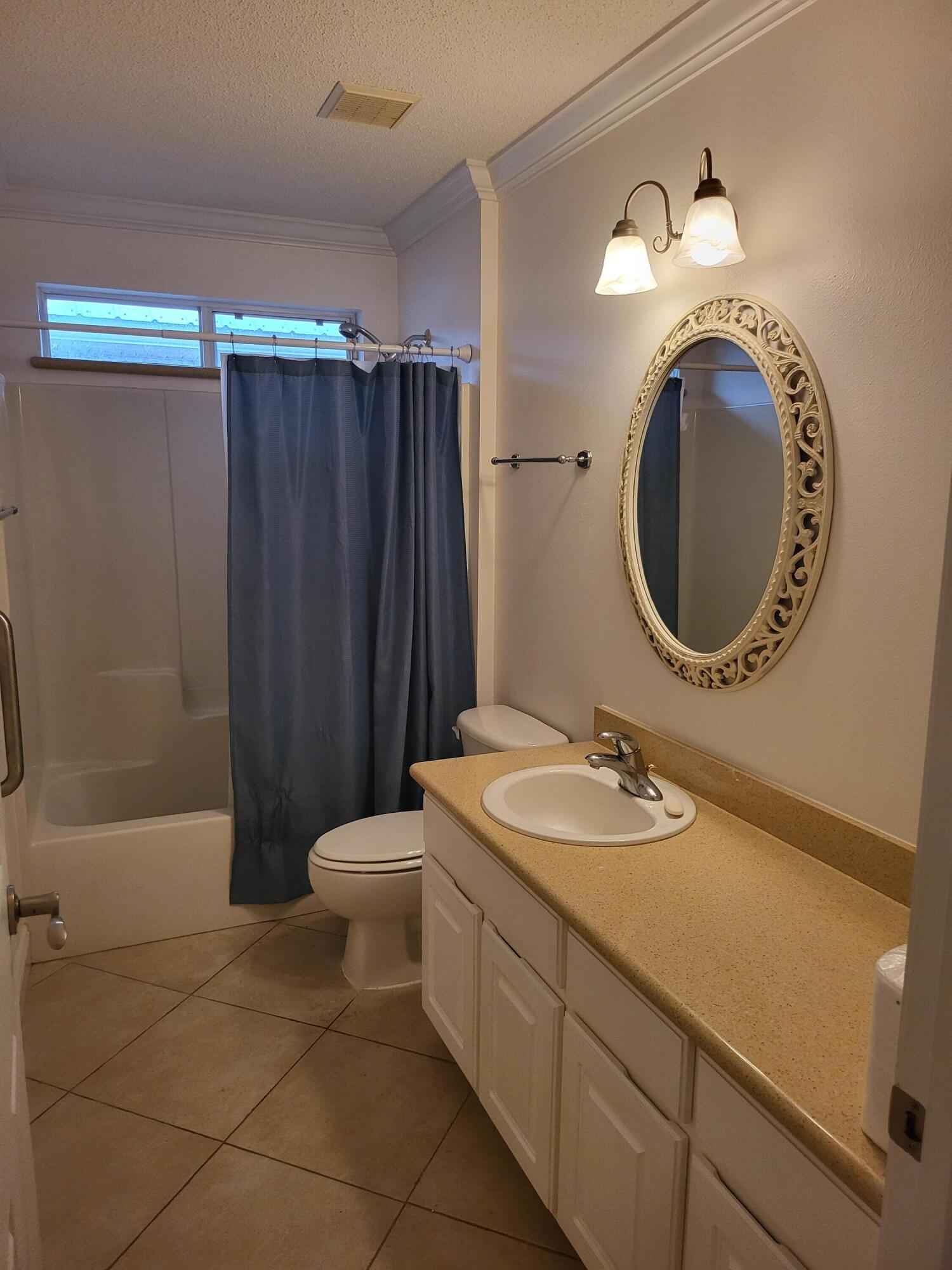 EMERALD VILLAGE S/D - Residential Lease