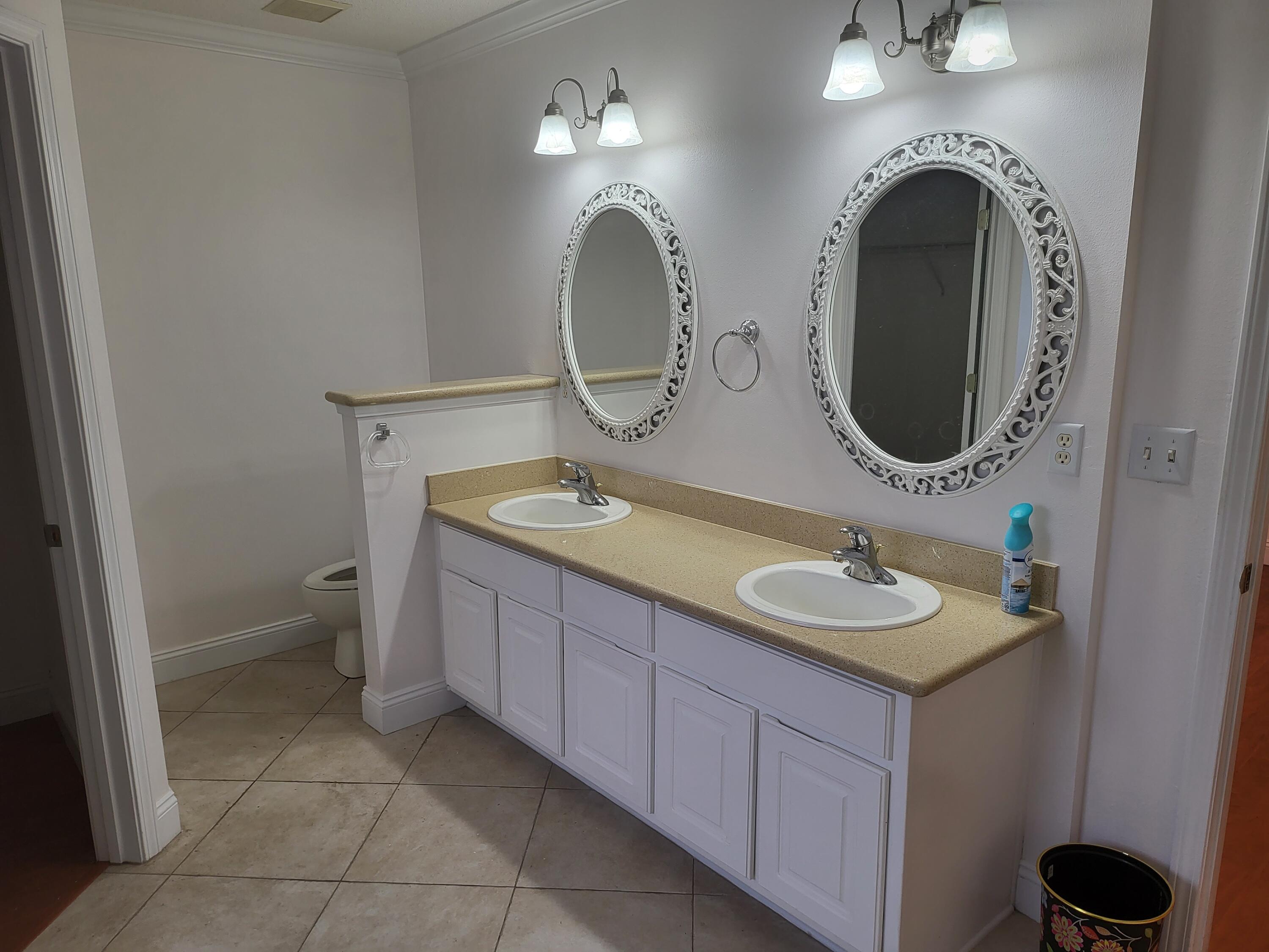 EMERALD VILLAGE S/D - Residential Lease