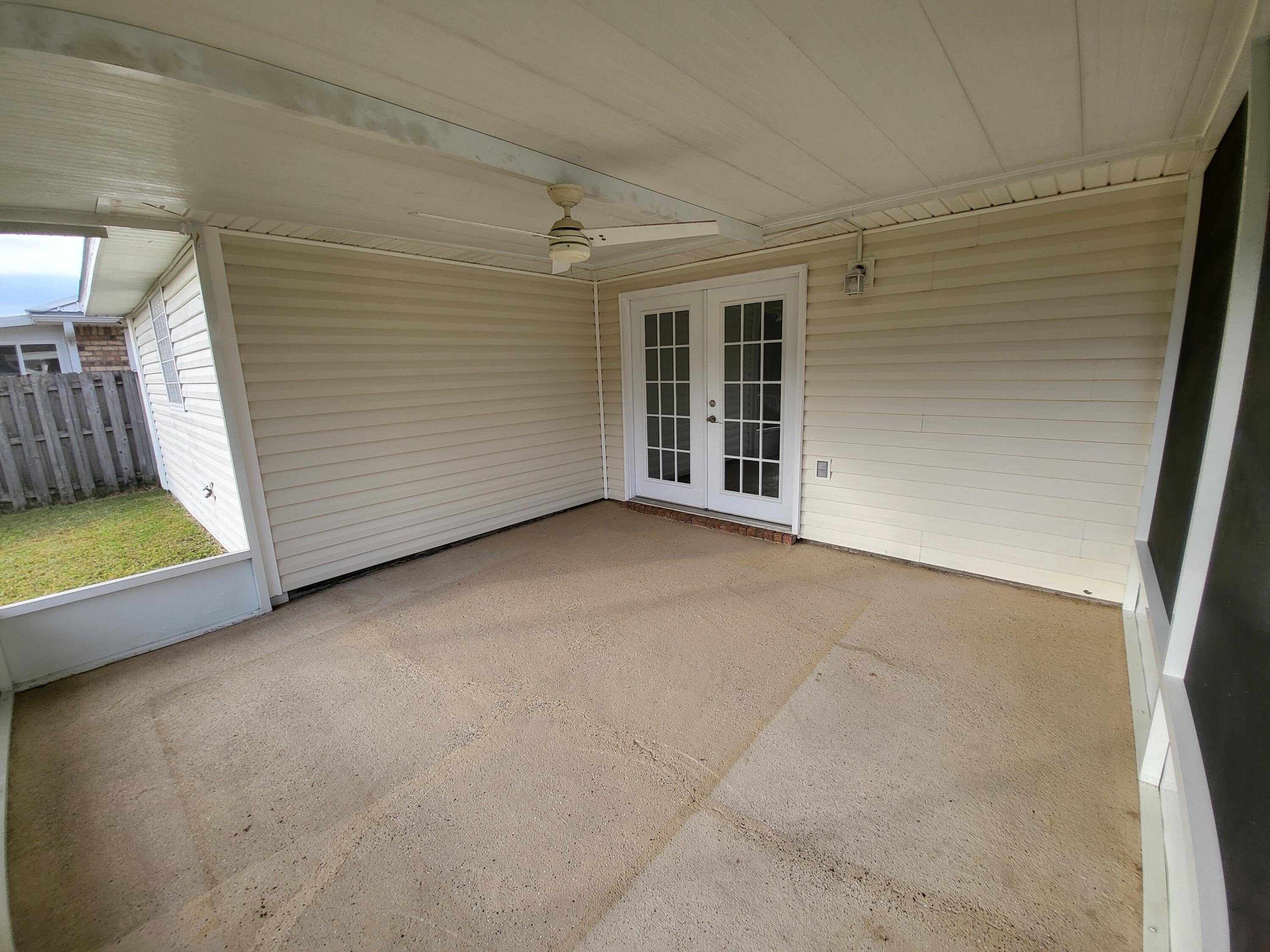 EMERALD VILLAGE S/D - Residential Lease
