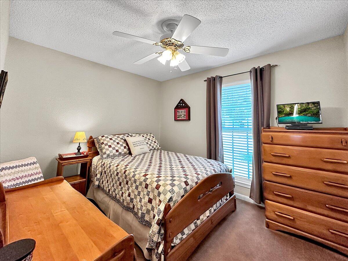 PINE MEADOWS - Residential