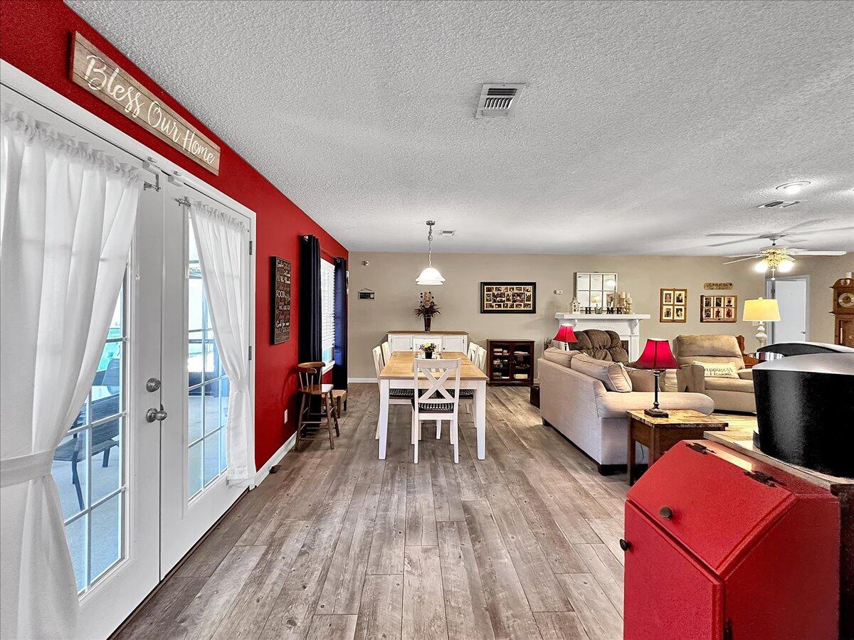 PINE MEADOWS - Residential