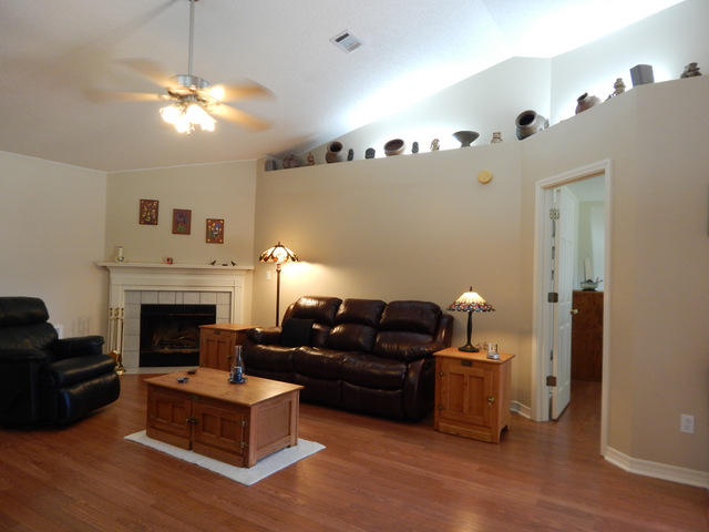 COUNTRYVIEW ESTATES 4TH ADDN - Residential