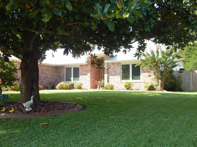 COUNTRYVIEW ESTATES 4TH ADDN - Residential