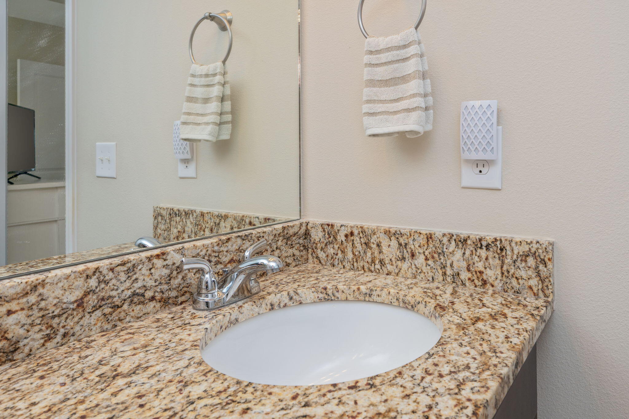 AUBURN HEIGHTS - Residential