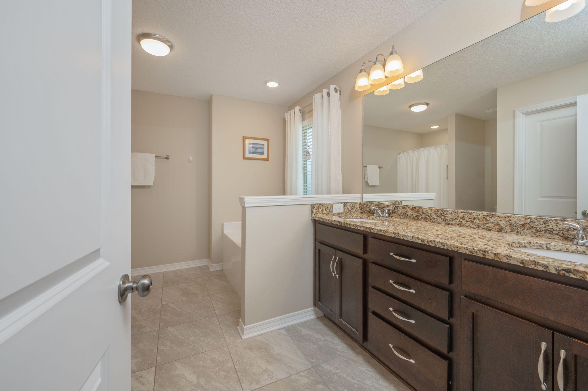 AUBURN HEIGHTS - Residential
