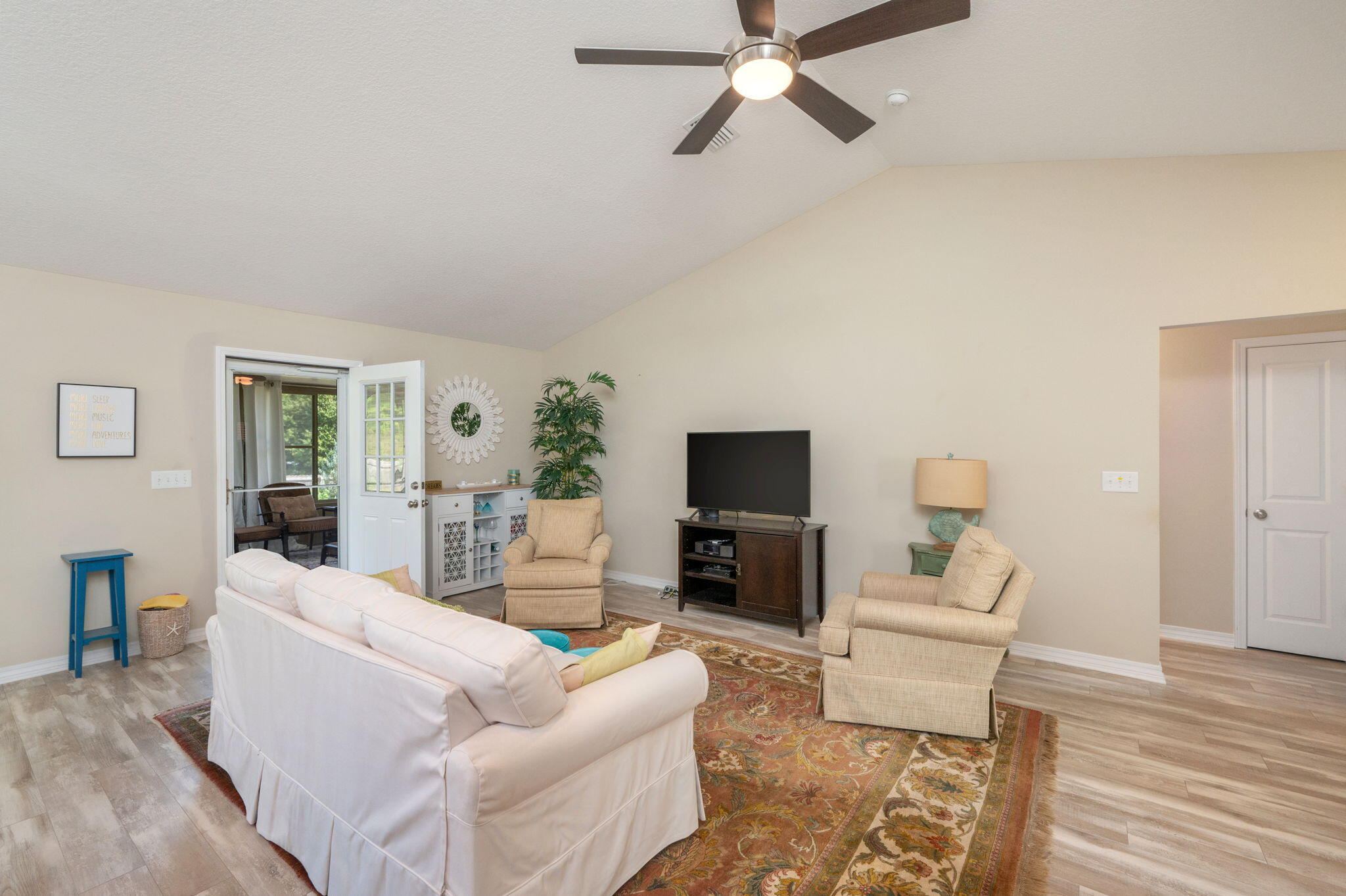 AUBURN HEIGHTS - Residential