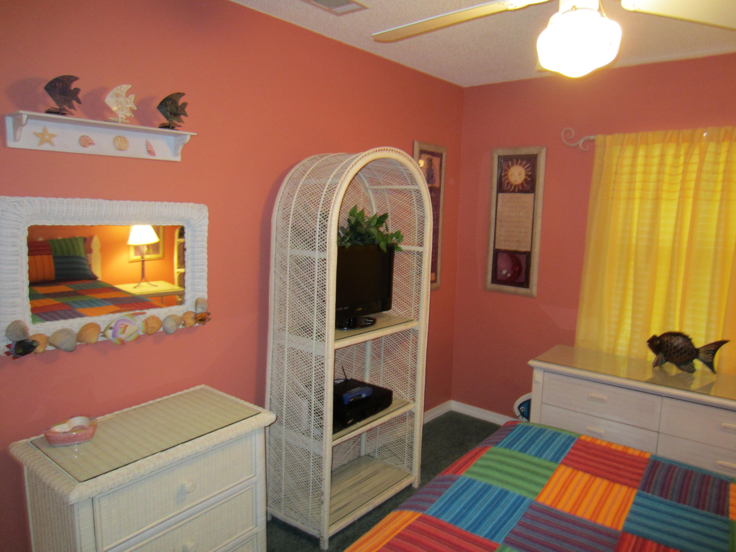 MARAVILLA CONDO 2 - Residential