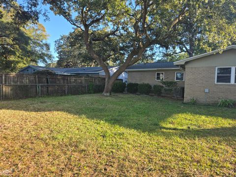 A home in Fort Walton Beach