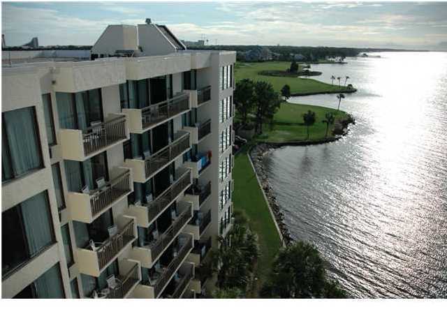 BAYSIDE CONDO SANDESTIN - Residential
