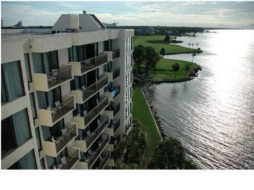 6th floor studio condo located in ''Le Ciel''(formally the Bayside Inn) located directly on Choctawhatchee Bay in the heart of Sandestin Golf and Beach Resort! Le Ciel/ Bayside is a favorite place to stay for the Linkside conference Center guests and is also adjacent to Another Broken Egg restaurant, the Links golf course, the Salon & Day Spa, and the Sandestin fitness center. The entire property was recently renovated in a South Beach style and rebadged. Taxes 542.44. --------------------------------------------------------------------------------