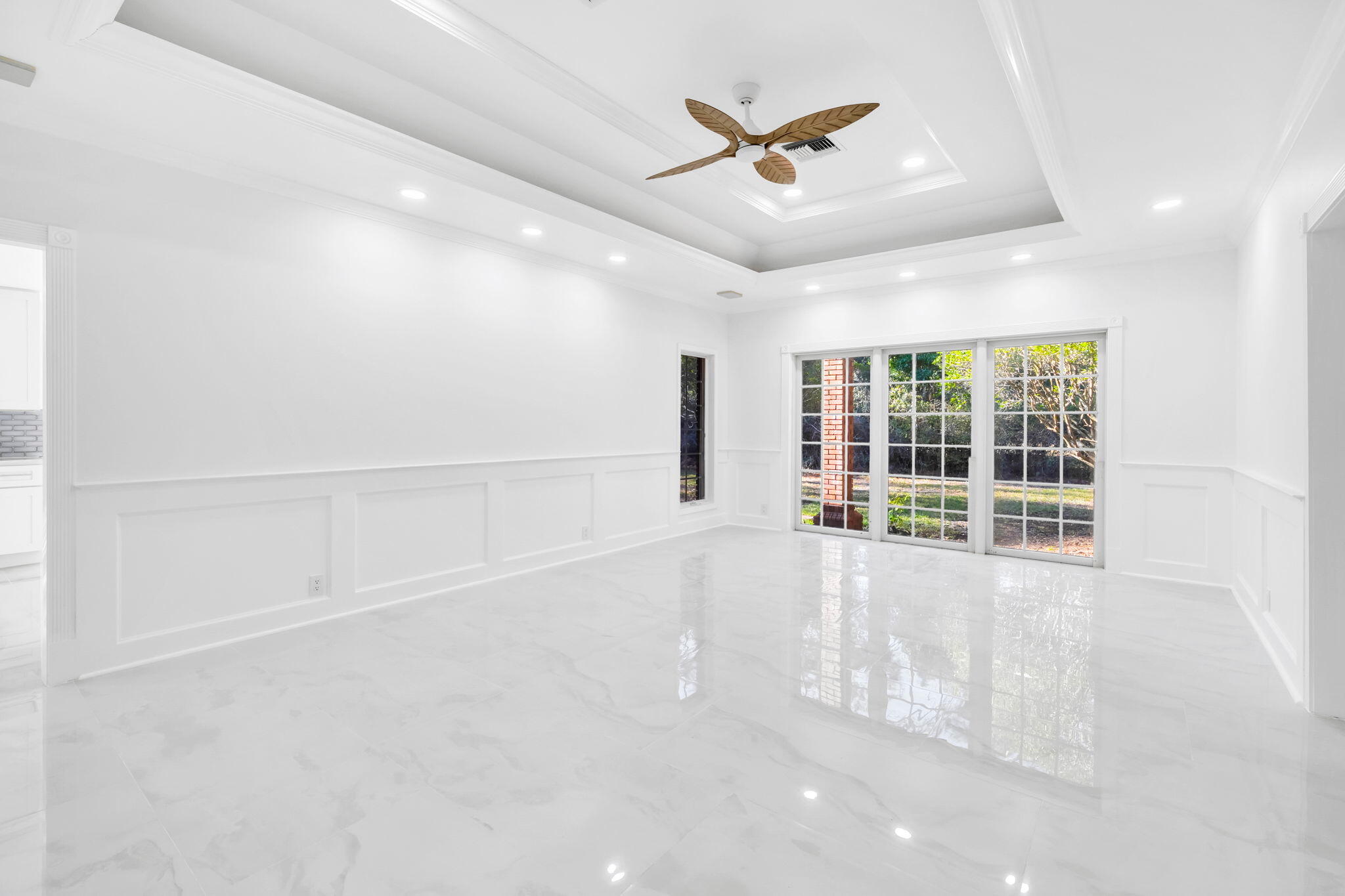 GLENLAKE PH 1 - Residential Lease