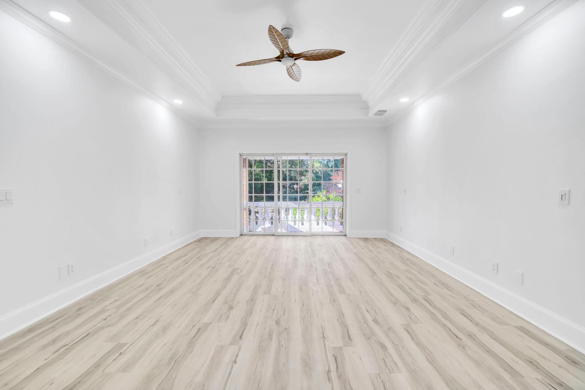 GLENLAKE PH 1 - Residential Lease